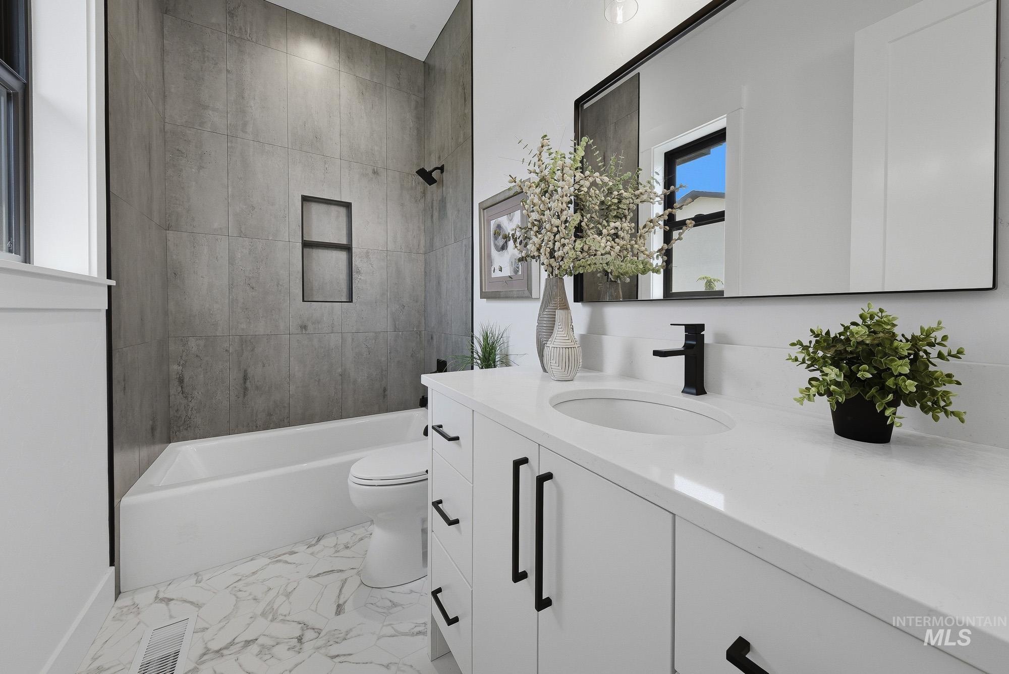 1521 S Trent Point Way, Boise, Idaho 83712, 3 Bedrooms, 3.5 Bathrooms, Residential For Sale, Price $2,161,300,MLS 98976137