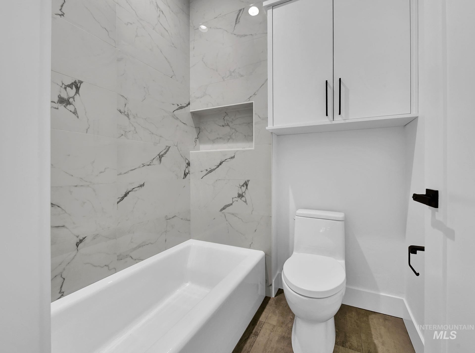 1521 S Trent Point Way, Boise, Idaho 83712, 3 Bedrooms, 3.5 Bathrooms, Residential For Sale, Price $2,161,300, 98976137