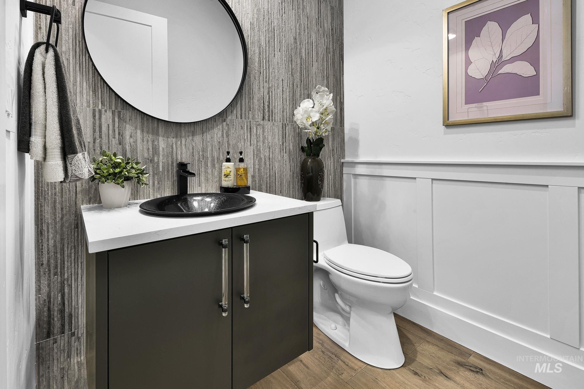 1521 S Trent Point Way, Boise, Idaho 83712, 3 Bedrooms, 3.5 Bathrooms, Residential For Sale, Price $2,161,300,MLS 98976137