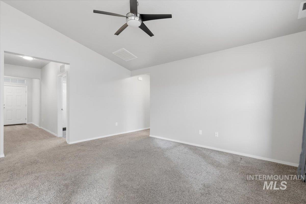 6706 S Birch Creek Ave, Meridian, Idaho 83642, 3 Bedrooms, 2 Bathrooms, Residential For Sale, Price $385,000,MLS 98976139