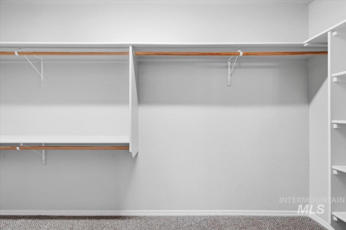 6706 S Birch Creek Ave, Meridian, Idaho 83642, 3 Bedrooms, 2 Bathrooms, Residential For Sale, Price $385,000,MLS 98976139