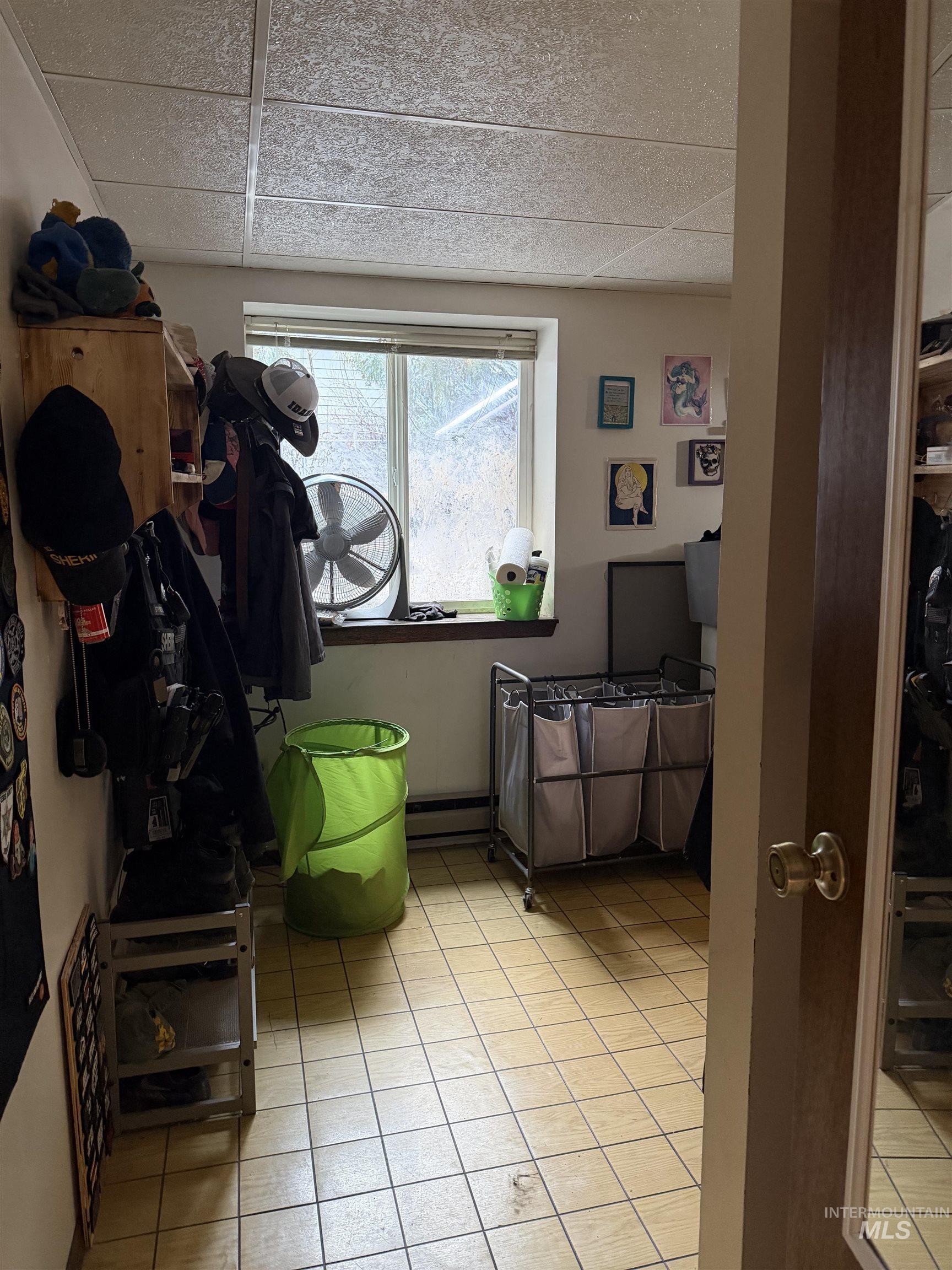 871 N Eisenhower St., Moscow, Idaho 83843, 4 Bedrooms, 2 Bathrooms, Residential For Sale, Price $410,000,MLS 98976148