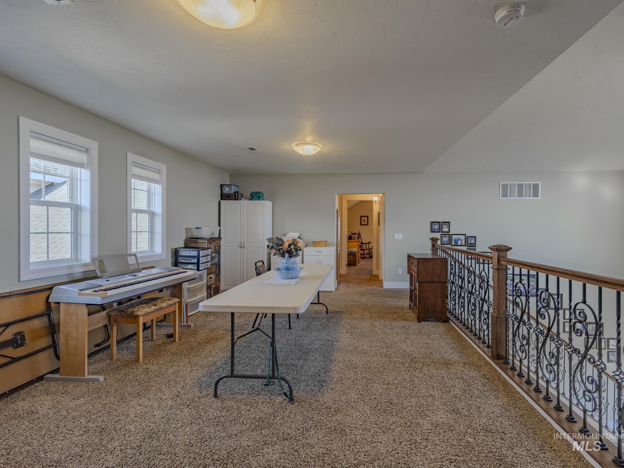 659 Reservation Line Rd, CottonWood, Idaho 83522, 3 Bedrooms, 3 Bathrooms, Residential For Sale, Price $849,000, 98976149