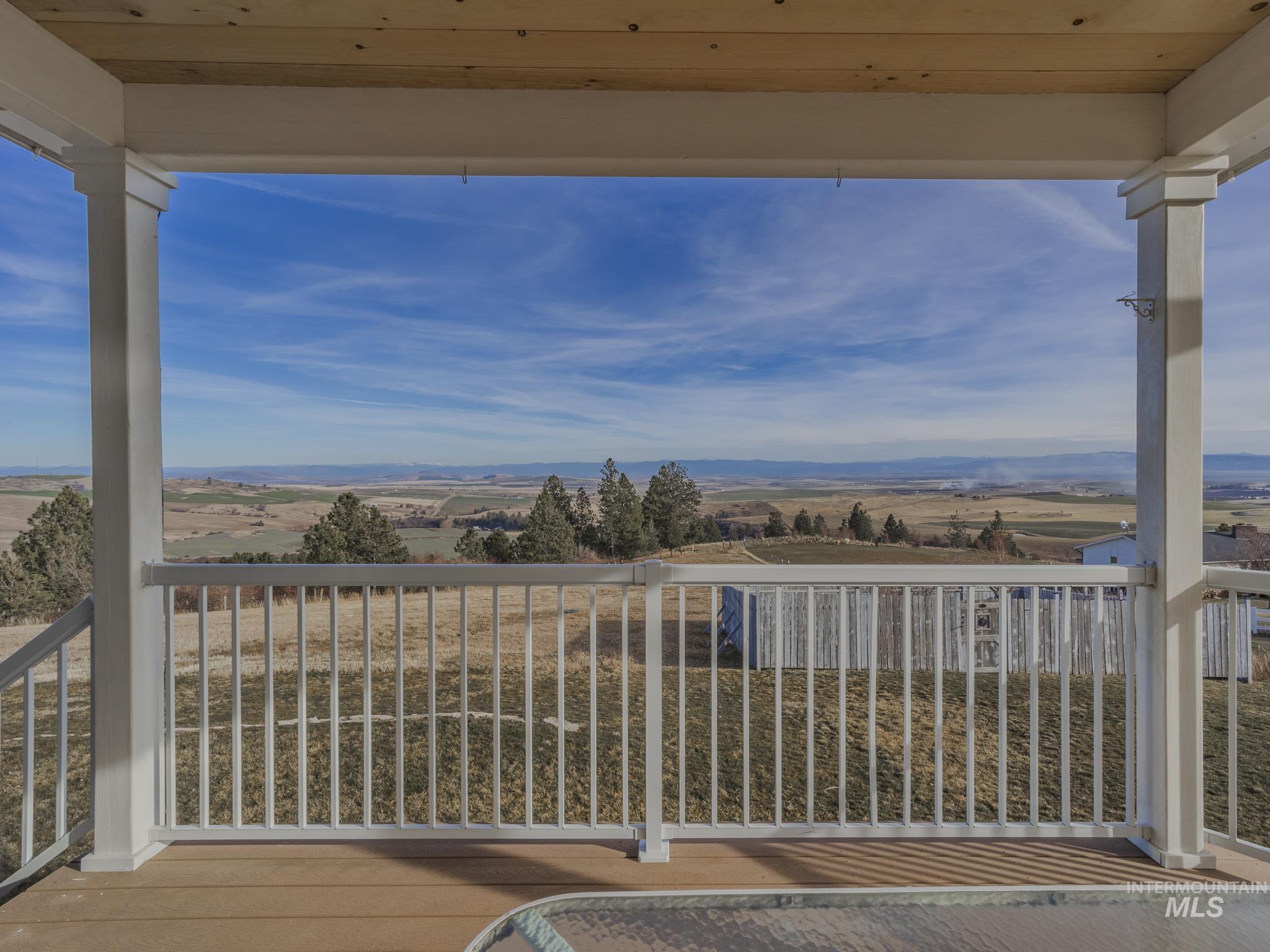 659 Reservation Line Rd, CottonWood, Idaho 83522, 3 Bedrooms, 3 Bathrooms, Residential For Sale, Price $849,000, 98976149