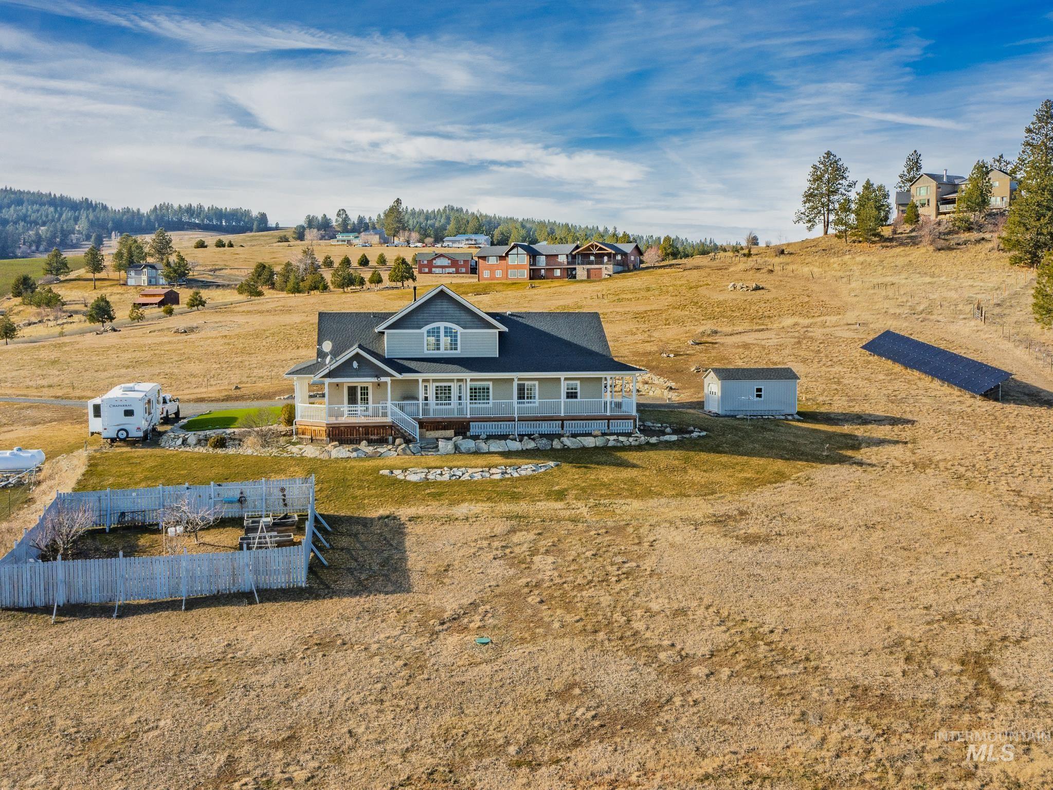 659 Reservation Line Rd, CottonWood, Idaho 83522, 3 Bedrooms, 3 Bathrooms, Residential For Sale, Price $849,000, 98976149