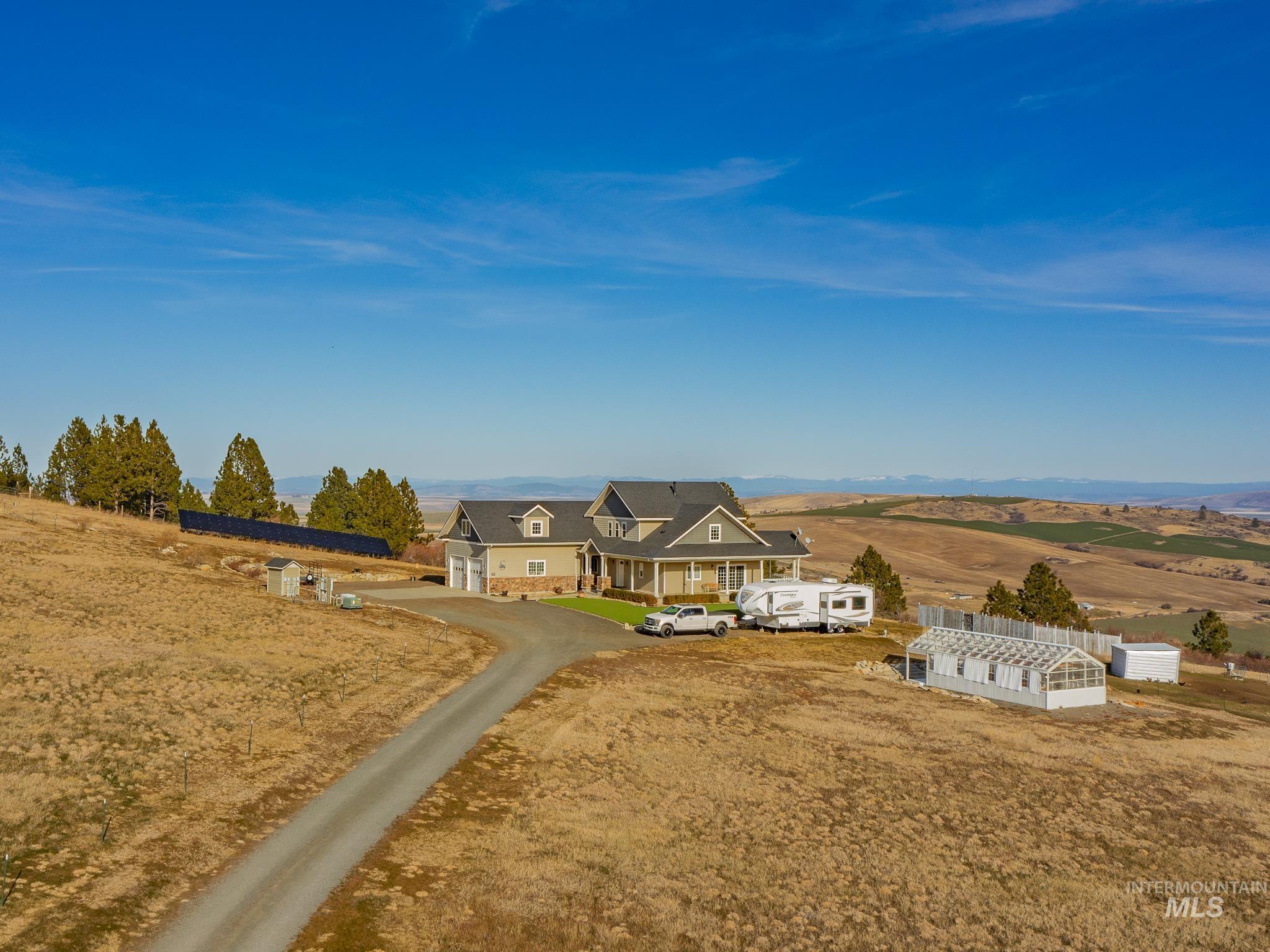 659 Reservation Line Rd, CottonWood, Idaho 83522, 3 Bedrooms, 3 Bathrooms, Residential For Sale, Price $849,000, 98976149