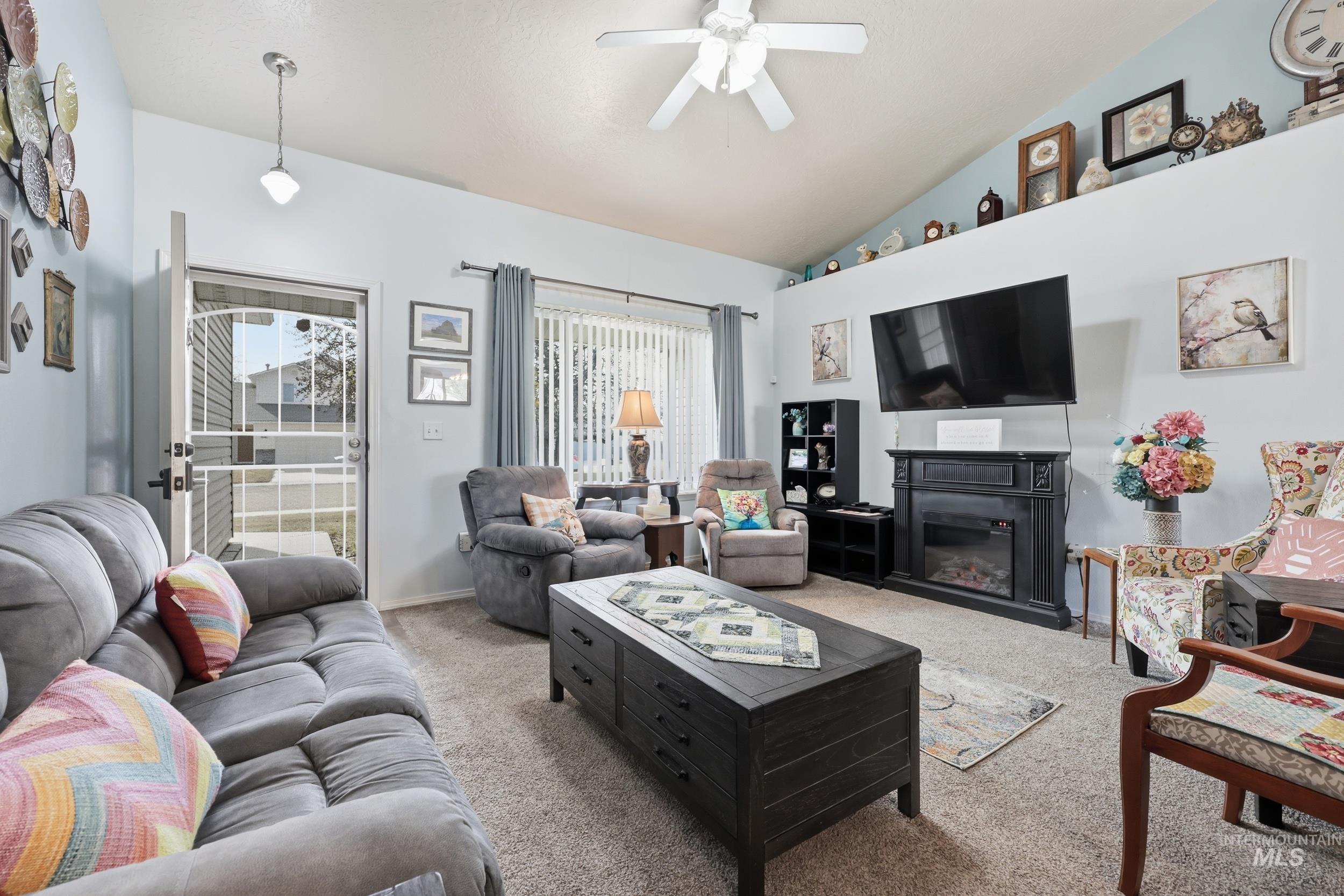 19760 Alleghenny Way, Caldwell, Idaho 83605-8050, 3 Bedrooms, 2 Bathrooms, Residential For Sale, Price $368,900,MLS 98976150