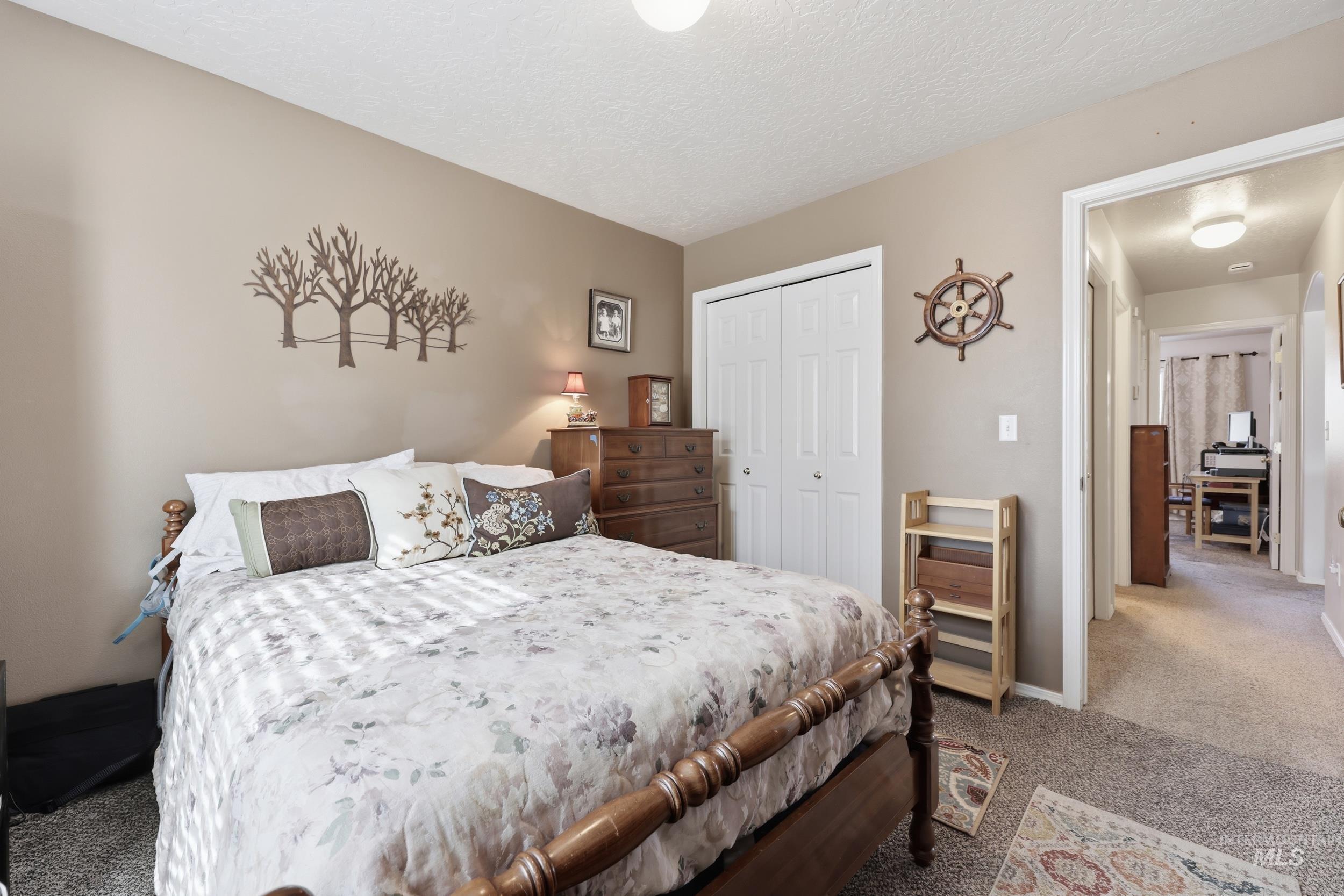 19760 Alleghenny Way, Caldwell, Idaho 83605-8050, 3 Bedrooms, 2 Bathrooms, Residential For Sale, Price $368,900,MLS 98976150