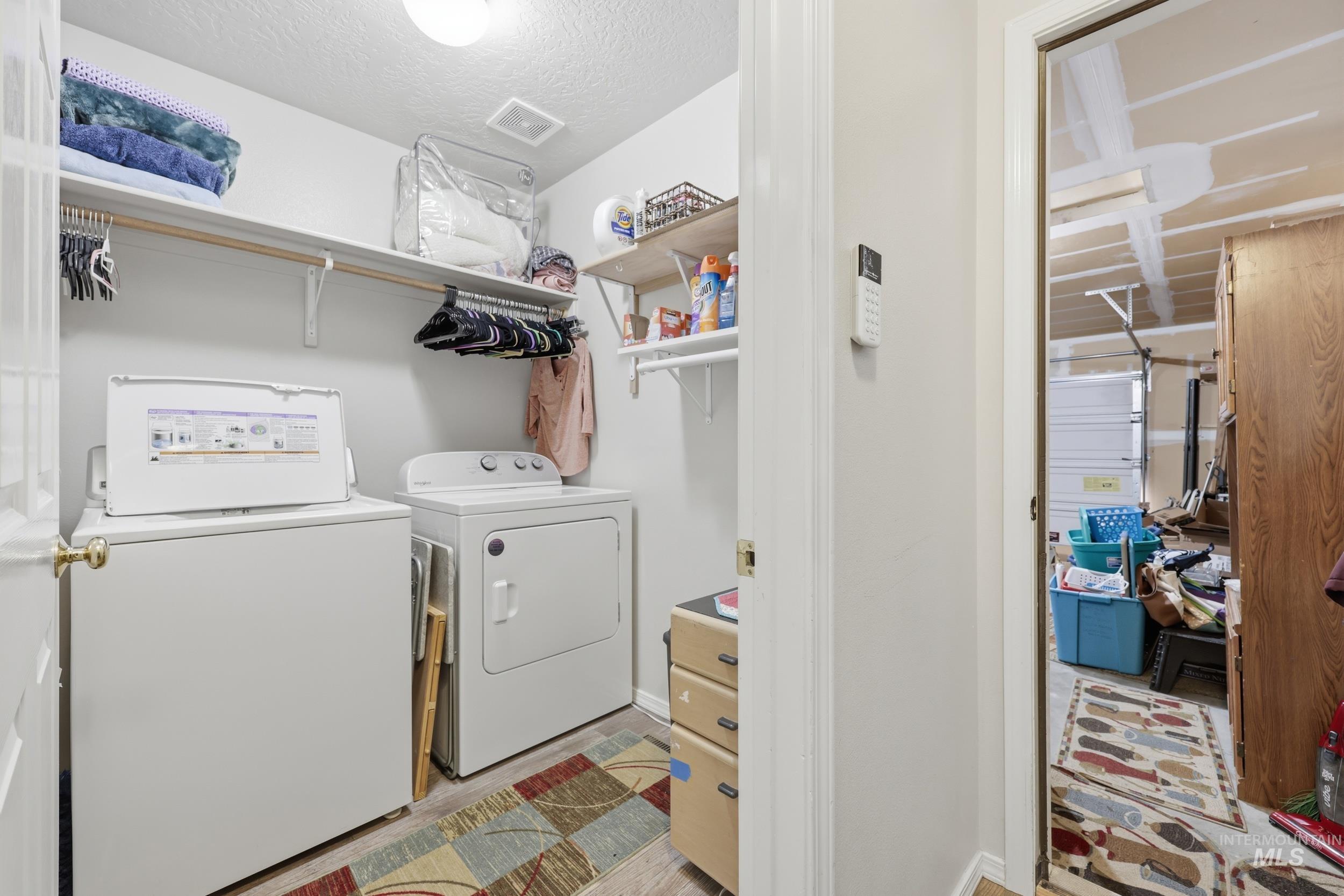 19760 Alleghenny Way, Caldwell, Idaho 83605-8050, 3 Bedrooms, 2 Bathrooms, Residential For Sale, Price $368,900,MLS 98976150