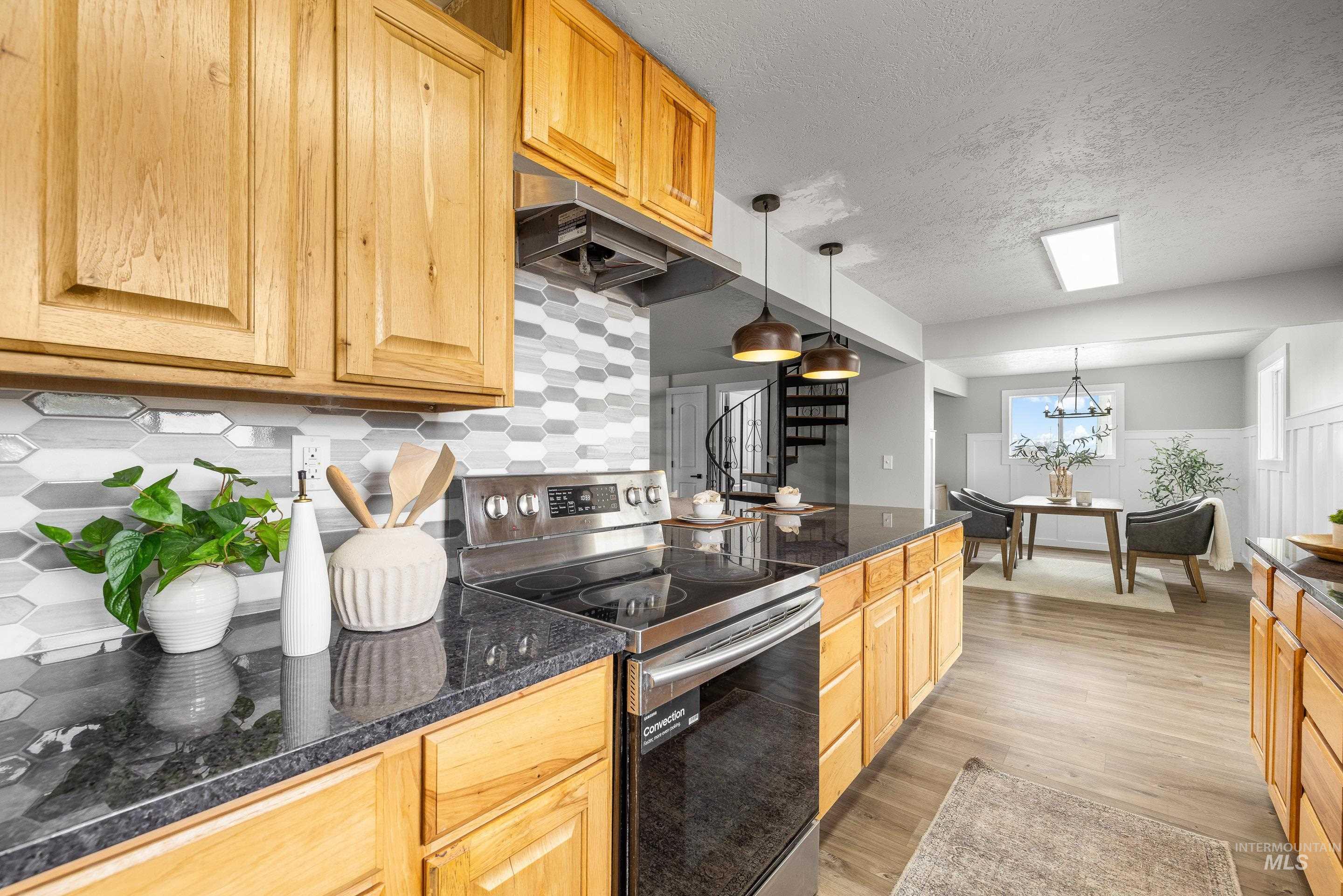 224 Mountain View Ave, Caldwell, Idaho 83605, 4 Bedrooms, 2 Bathrooms, Residential For Sale, Price $514,990,MLS 98976151