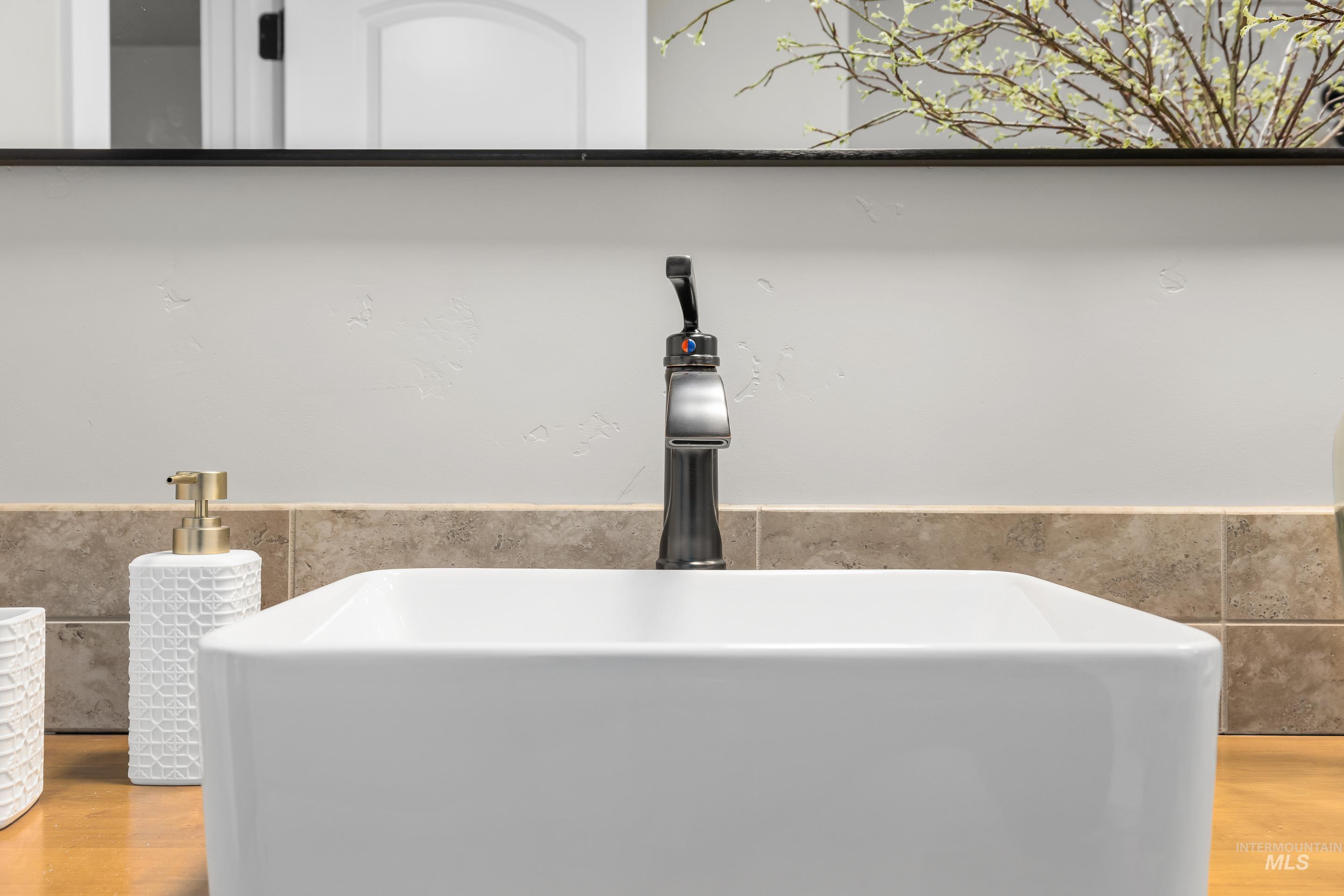 224 Mountain View Ave, Caldwell, Idaho 83605, 4 Bedrooms, 2 Bathrooms, Residential For Sale, Price $514,990,MLS 98976151