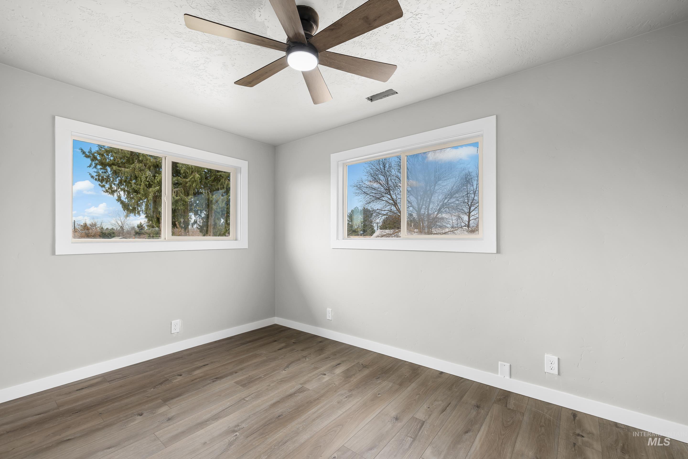 224 Mountain View Ave, Caldwell, Idaho 83605, 4 Bedrooms, 2 Bathrooms, Residential For Sale, Price $514,990,MLS 98976151