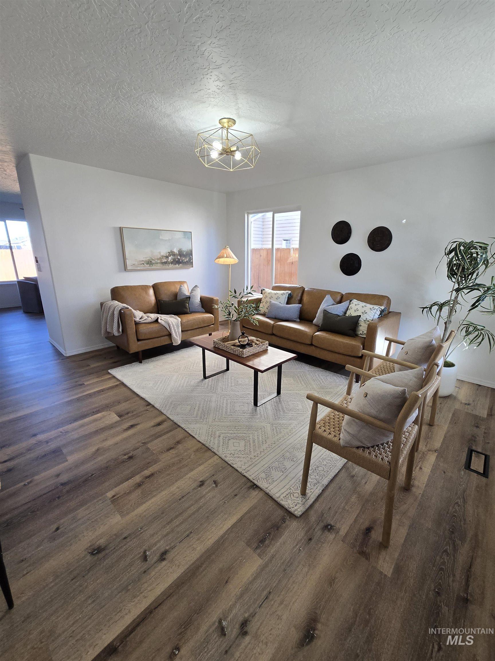 19613 Commonwealth Ave, Caldwell, Idaho 83605, 4 Bedrooms, 2.5 Bathrooms, Residential For Sale, Price $415,000,MLS 98976152