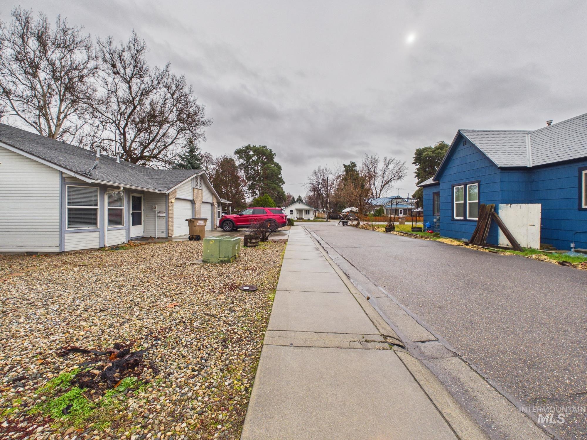 804 E Main #3, Emmett, Idaho 83617, 2 Bedrooms, 1 Bathroom, Residential For Sale, Price $270,000, 98976153