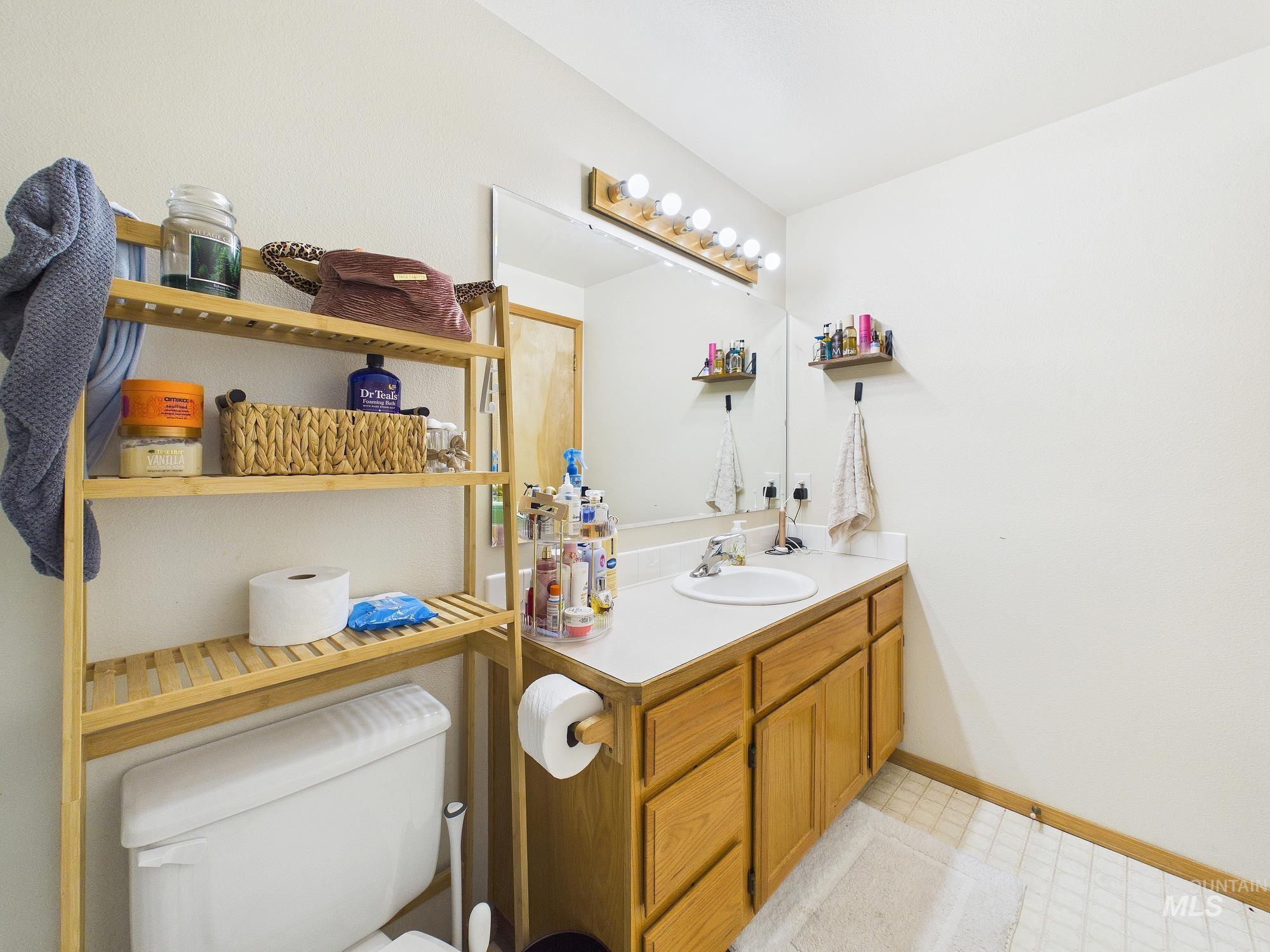 804 E Main #3, Emmett, Idaho 83617, 2 Bedrooms, 1 Bathroom, Residential For Sale, Price $270,000, 98976153