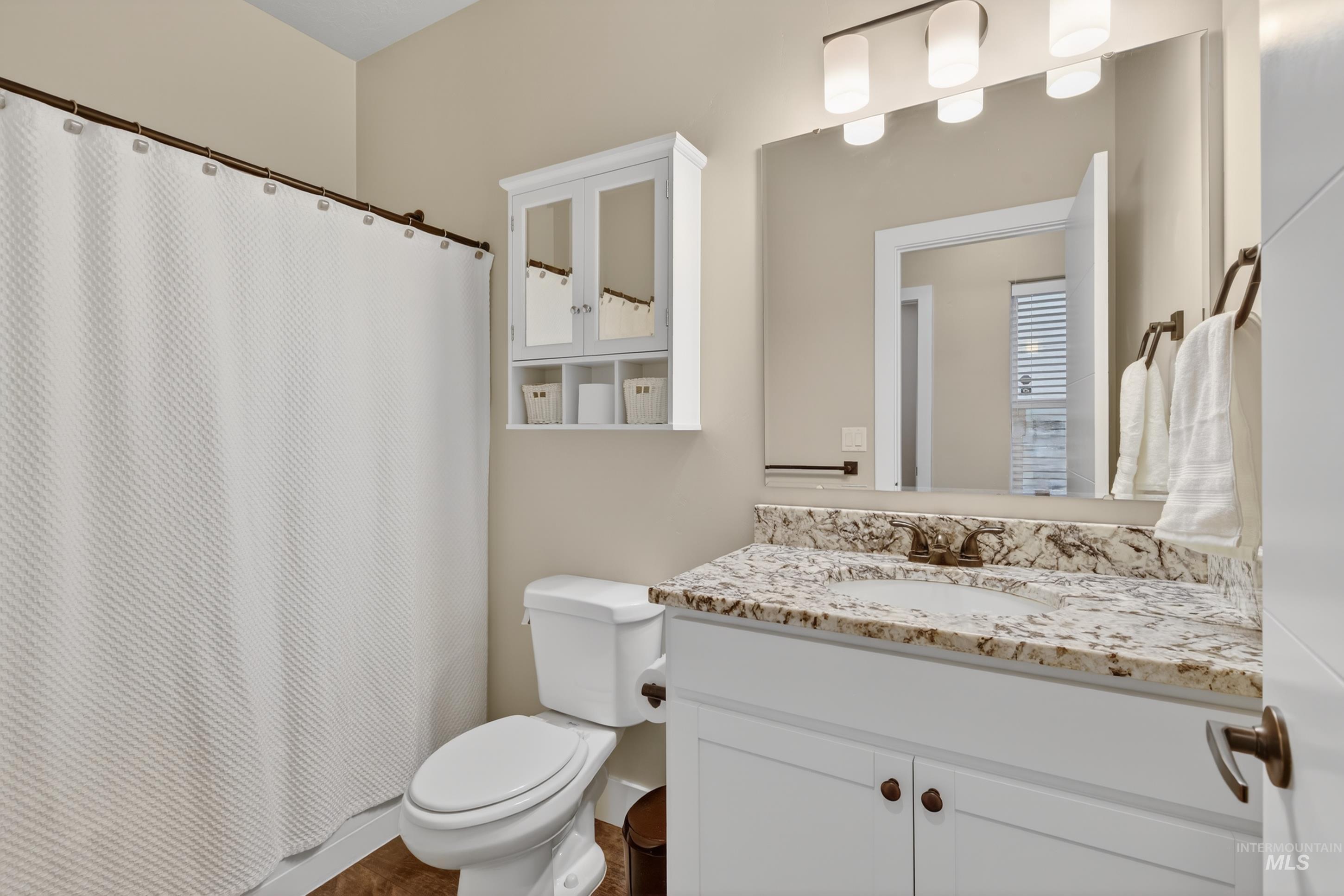 5657 W Song Sparrow St, Boise, Idaho 83714, 4 Bedrooms, 3 Bathrooms, Residential For Sale, Price $540,000,MLS 98976154