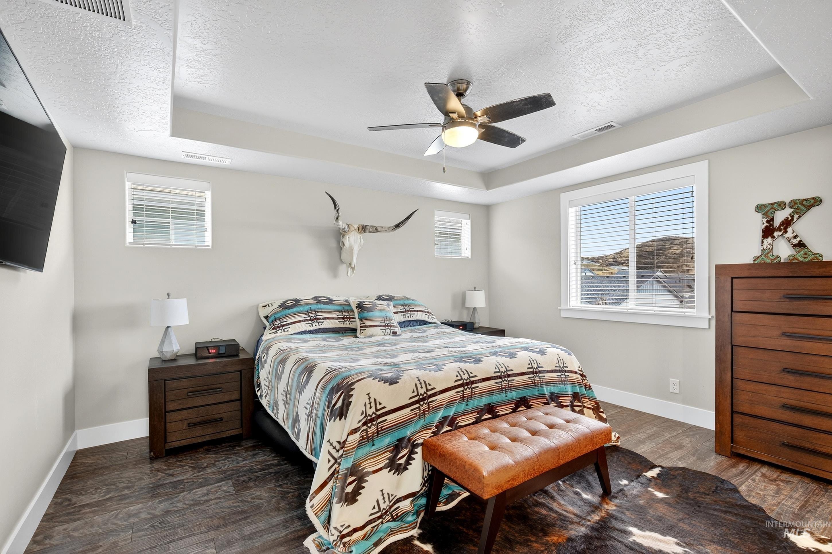 5657 W Song Sparrow St, Boise, Idaho 83714, 4 Bedrooms, 3 Bathrooms, Residential For Sale, Price $540,000,MLS 98976154