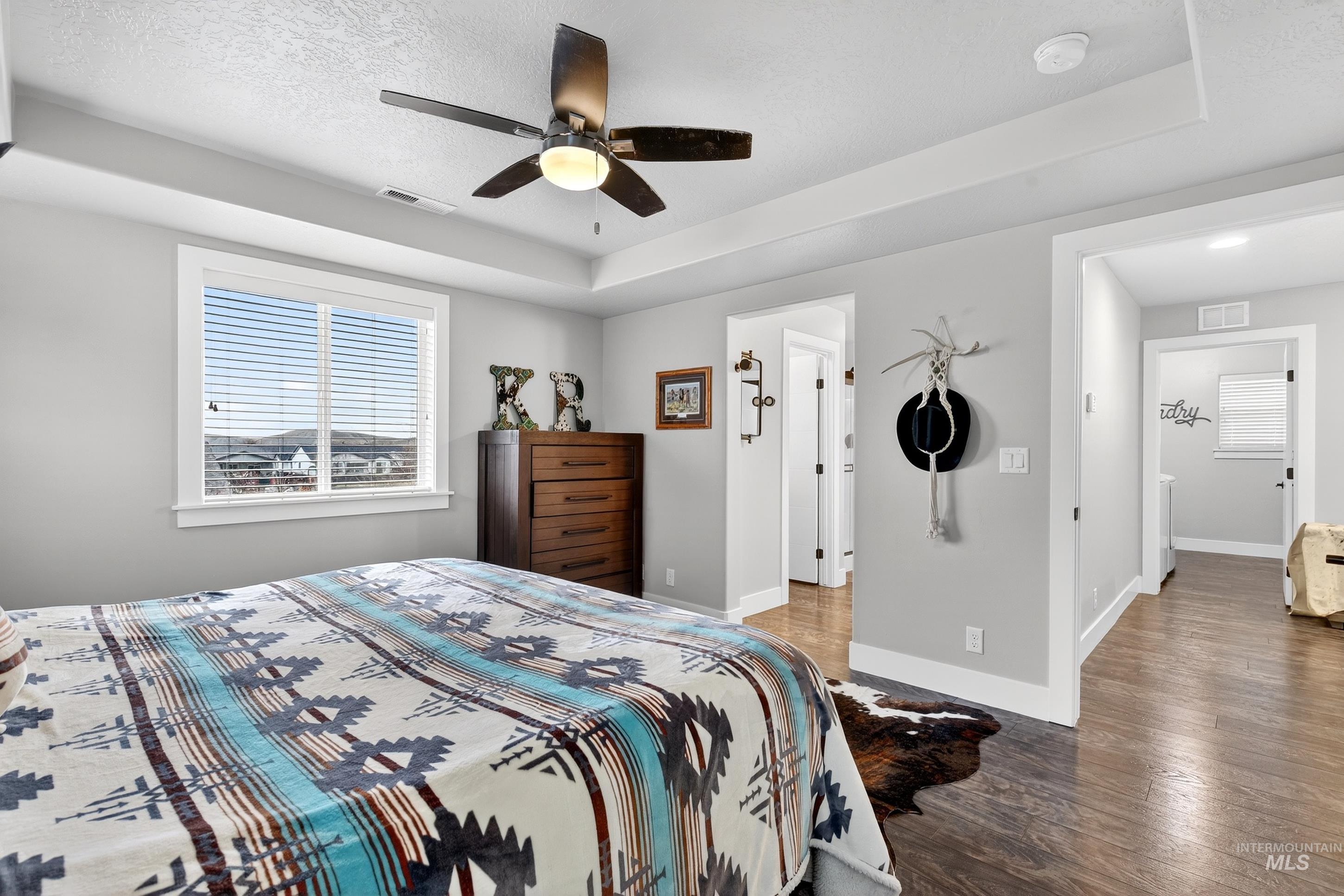 5657 W Song Sparrow St, Boise, Idaho 83714, 4 Bedrooms, 3 Bathrooms, Residential For Sale, Price $540,000,MLS 98976154