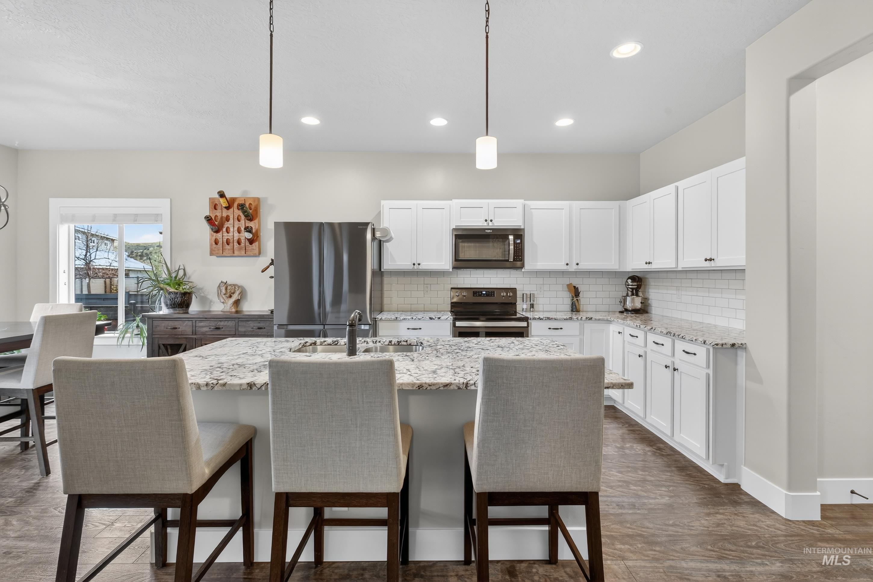 5657 W Song Sparrow St, Boise, Idaho 83714, 4 Bedrooms, 3 Bathrooms, Residential For Sale, Price $550,000,MLS 98976154