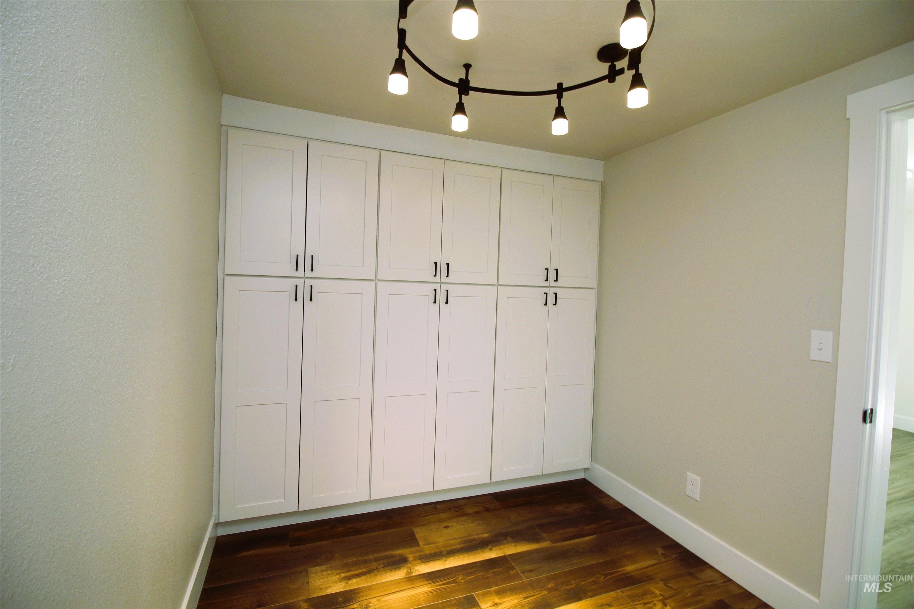 2253 Waite Rd, Midvale, Idaho 83645, 4 Bedrooms, 2 Bathrooms, Residential For Sale, Price $550,000,MLS 98976183