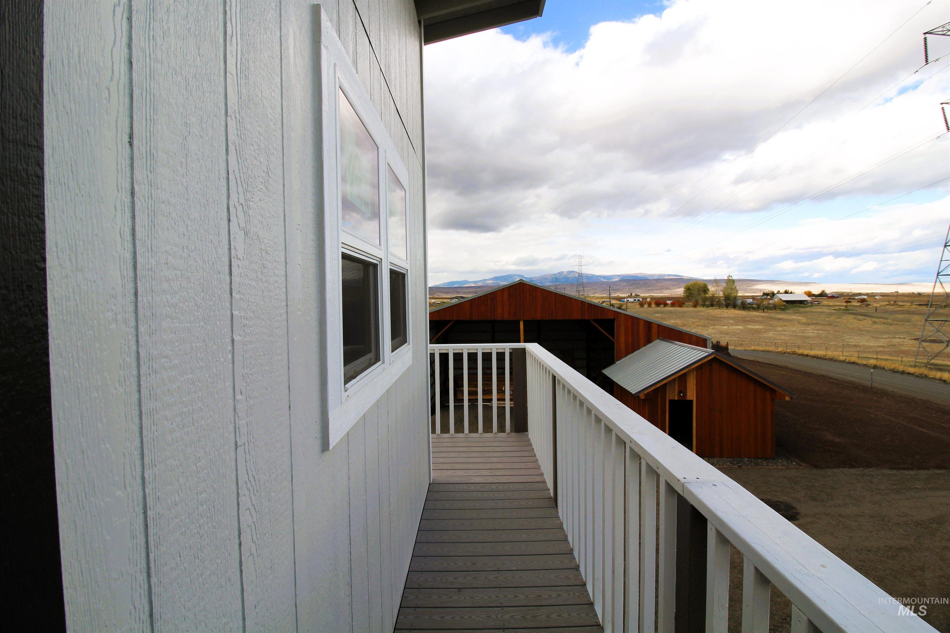 2253 Waite Rd, Midvale, Idaho 83645, 4 Bedrooms, 2 Bathrooms, Residential For Sale, Price $550,000,MLS 98976183