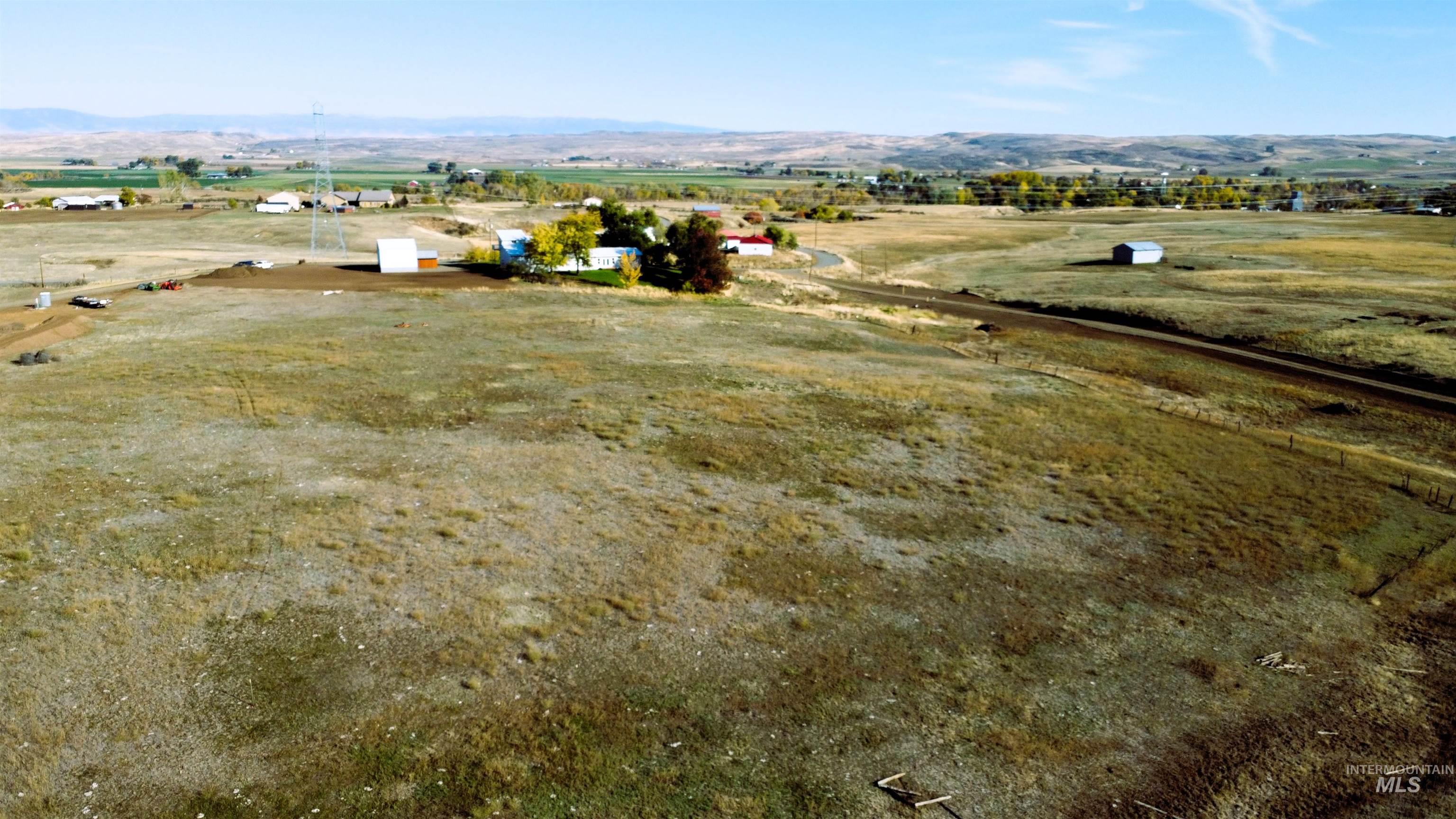 2253 Waite Rd, Midvale, Idaho 83645, 4 Bedrooms, 2 Bathrooms, Residential For Sale, Price $550,000,MLS 98976183