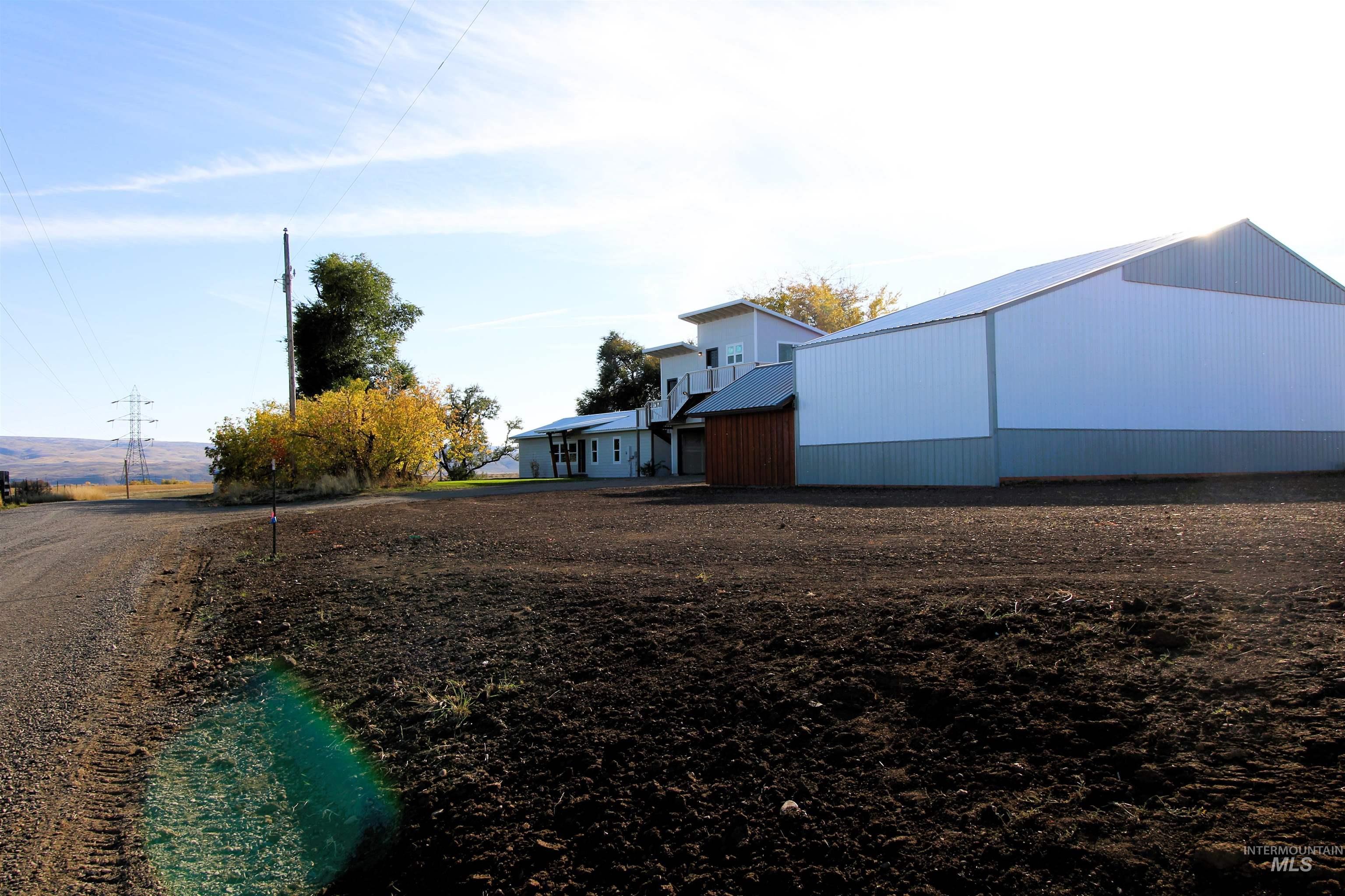 2253 Waite Rd, Midvale, Idaho 83645, 4 Bedrooms, 2 Bathrooms, Residential For Sale, Price $550,000,MLS 98976183