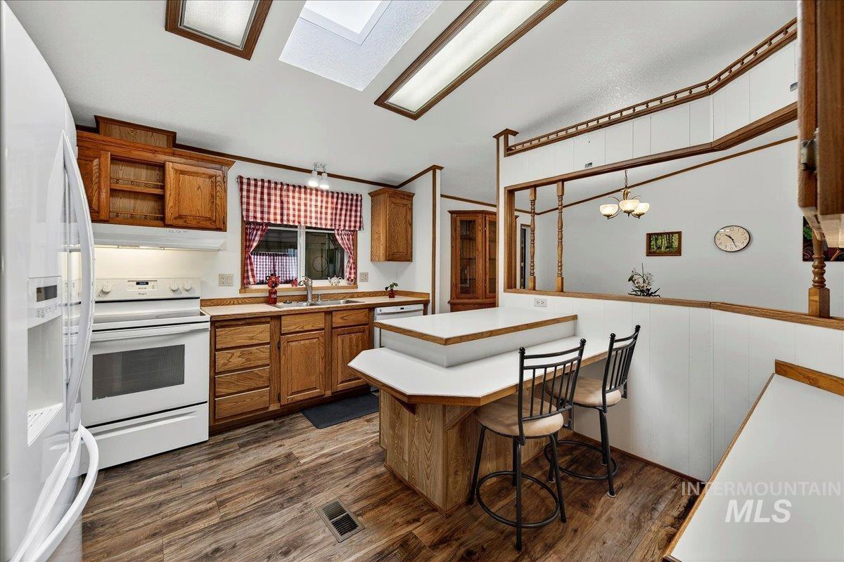 1907 W Flamingo Ave, Nampa, Idaho 83651, 3 Bedrooms, 2 Bathrooms, Residential For Sale, Price $189,000, 98976184