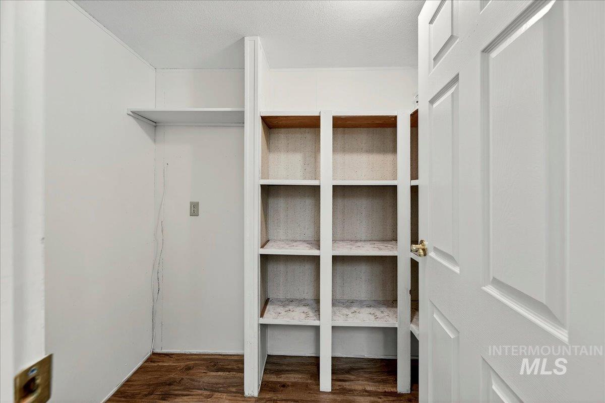 1907 W Flamingo Ave, Nampa, Idaho 83651, 3 Bedrooms, 2 Bathrooms, Residential For Sale, Price $189,000, 98976184