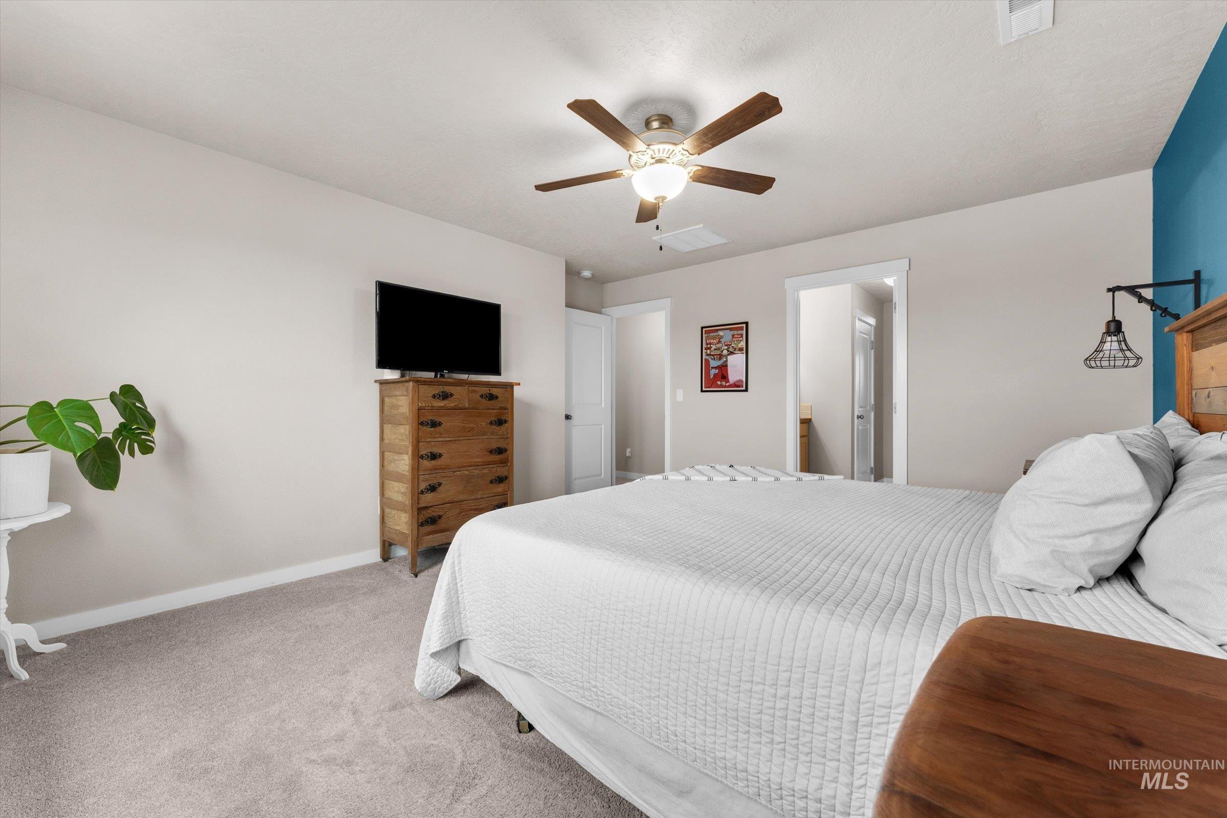 17836 Sunset Ridge Ave, Nampa, Idaho 83687, 3 Bedrooms, 2.5 Bathrooms, Residential For Sale, Price $440,000,MLS 98976185