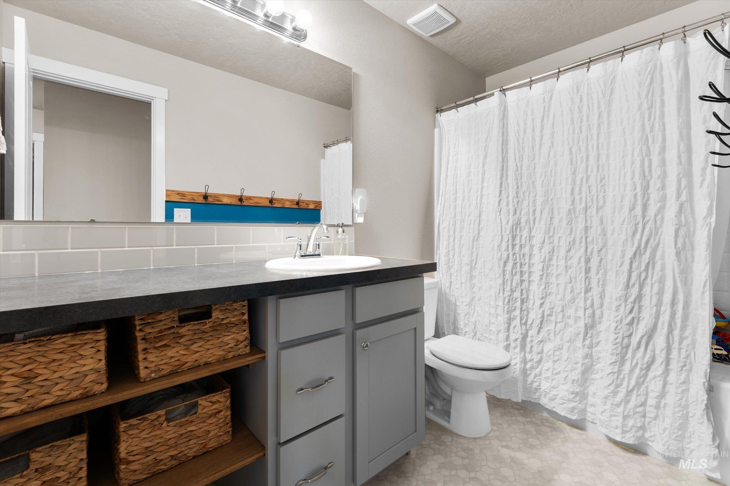 17836 Sunset Ridge Ave, Nampa, Idaho 83687, 3 Bedrooms, 2.5 Bathrooms, Residential For Sale, Price $440,000,MLS 98976185