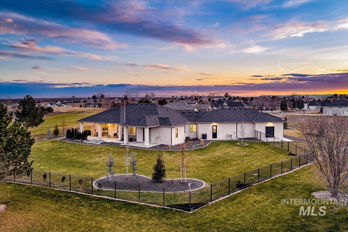 22334 Sirocco Ct, Caldwell, Idaho 83607, 4 Bedrooms, 3.5 Bathrooms, Residential For Sale, Price $1,075,000,MLS 98976186
