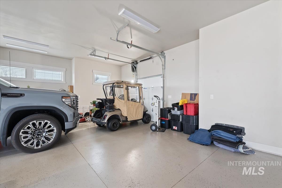 22334 Sirocco Ct, Caldwell, Idaho 83607, 4 Bedrooms, 3.5 Bathrooms, Residential For Sale, Price $1,049,900,MLS 98976186