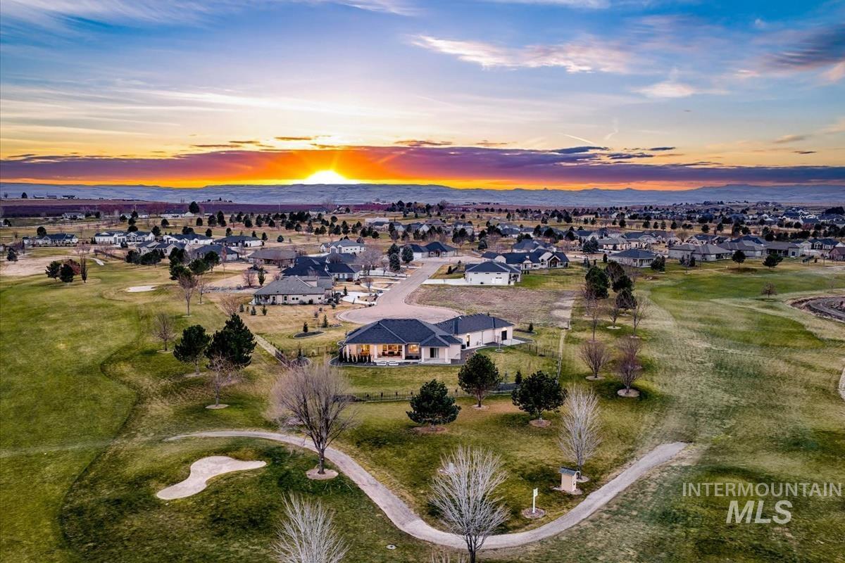 22334 Sirocco Ct, Caldwell, Idaho 83607, 4 Bedrooms, 3.5 Bathrooms, Residential For Sale, Price $1,075,000,MLS 98976186
