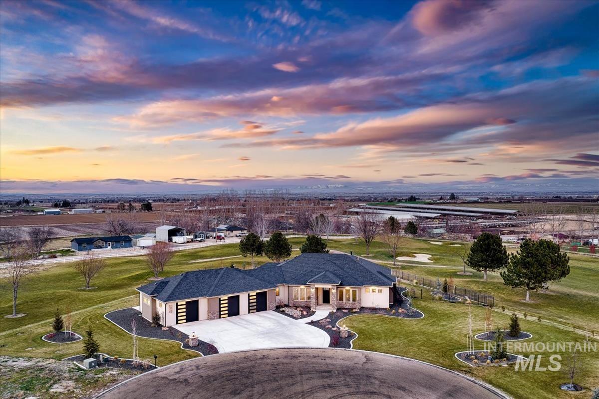 22334 Sirocco Ct, Caldwell, Idaho 83607, 4 Bedrooms, 3.5 Bathrooms, Residential For Sale, Price $1,075,000,MLS 98976186