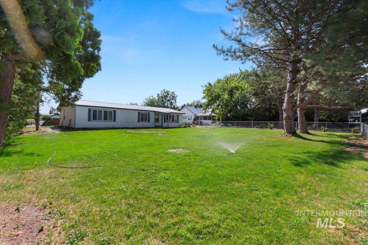 31854 Apple Valley, Parma, Idaho 83660, 3 Bedrooms, 2 Bathrooms, Residential For Sale, Price $475,000,MLS 98976187