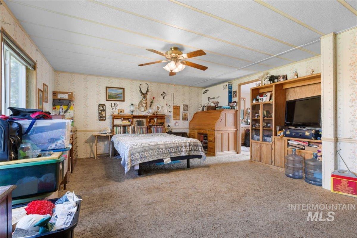 31854 Apple Valley, Parma, Idaho 83660, 3 Bedrooms, 2 Bathrooms, Residential For Sale, Price $475,000,MLS 98976187