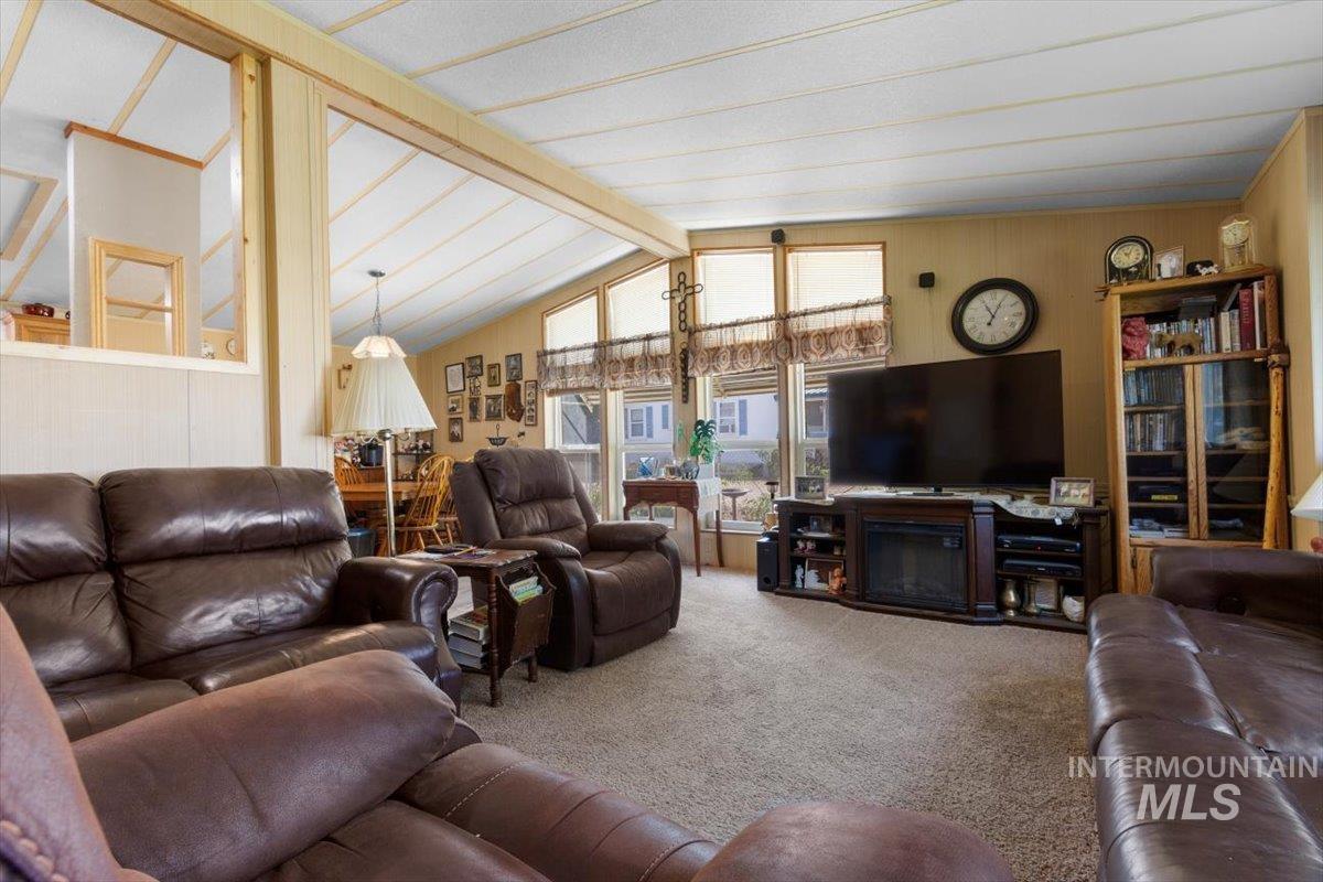 31854 Apple Valley, Parma, Idaho 83660, 3 Bedrooms, 2 Bathrooms, Residential For Sale, Price $475,000,MLS 98976187