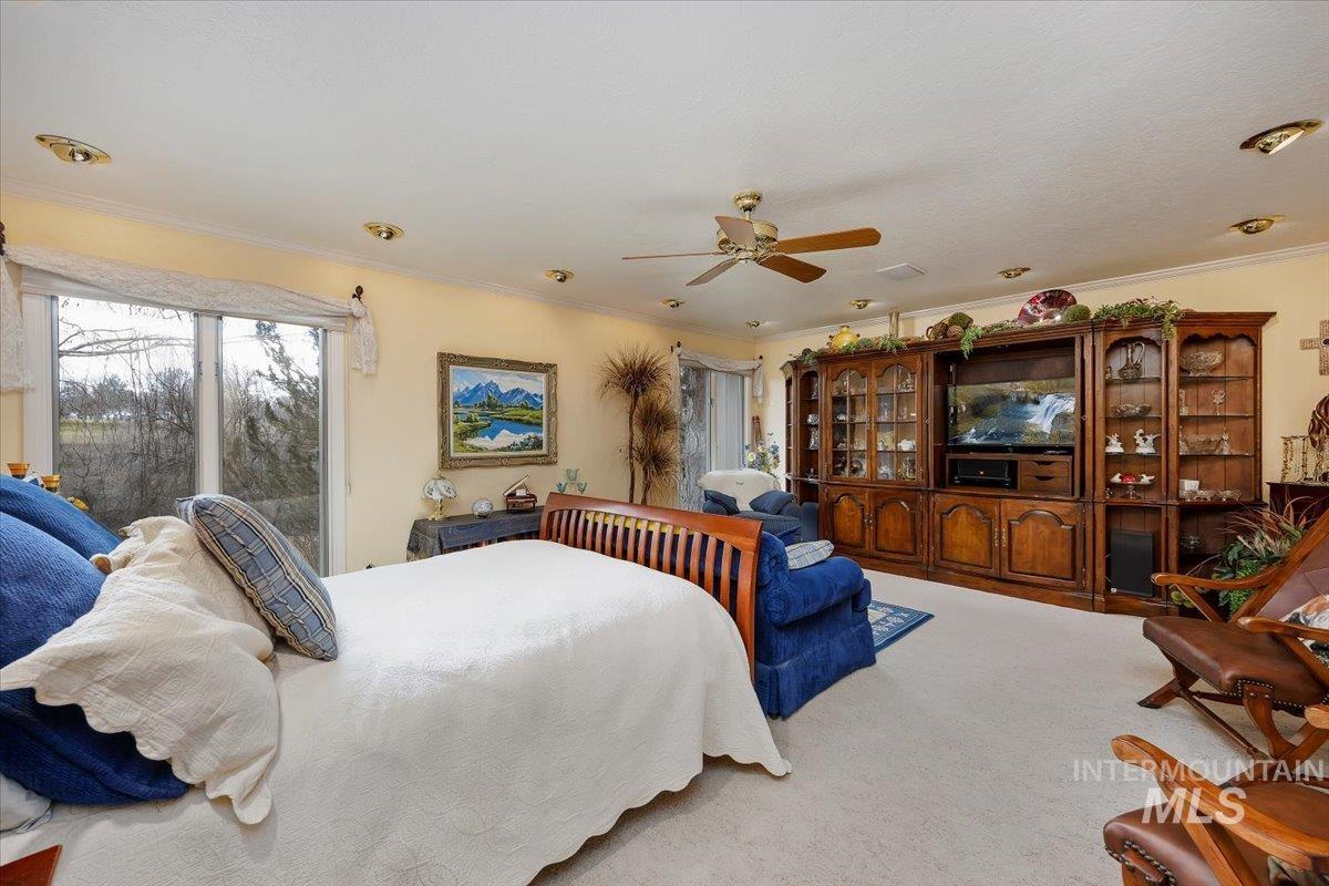 300 Morrison St, Twin Falls, Idaho 83301, 2 Bedrooms, 2 Bathrooms, Residential For Sale, Price $379,900,MLS 98976188