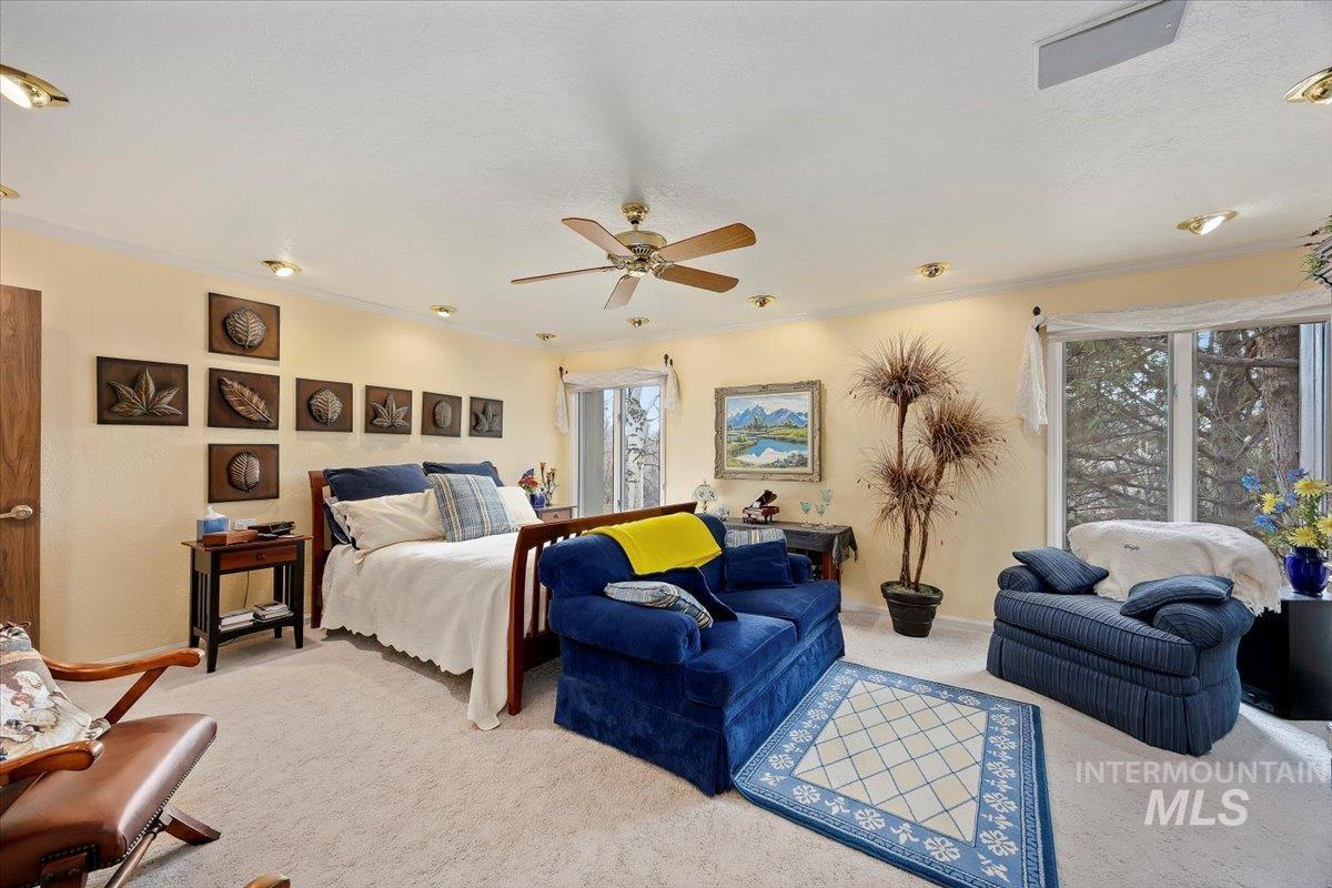 300 Morrison St, Twin Falls, Idaho 83301, 2 Bedrooms, 2 Bathrooms, Residential For Sale, Price $379,900,MLS 98976188