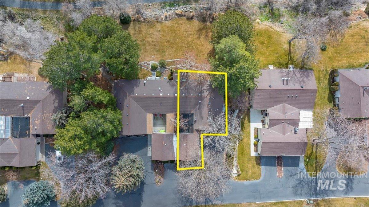 300 Morrison St, Twin Falls, Idaho 83301, 2 Bedrooms, 2 Bathrooms, Residential For Sale, Price $379,900,MLS 98976188