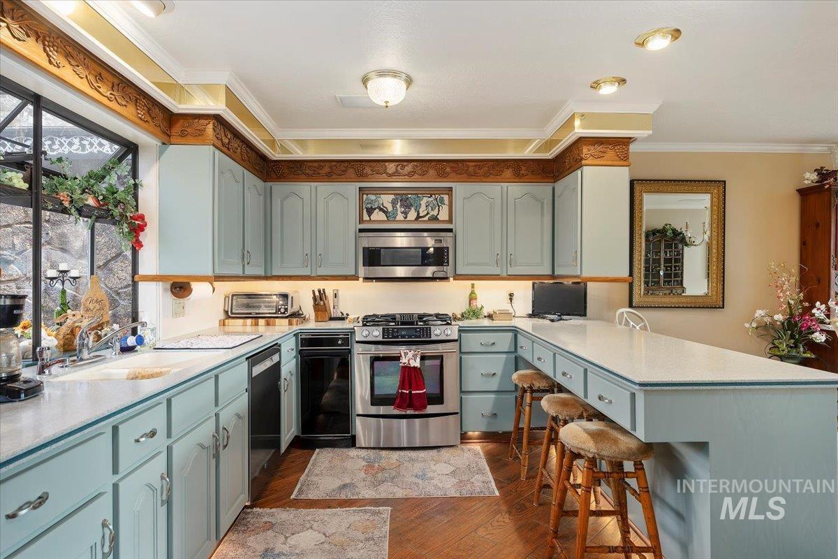 300 Morrison St, Twin Falls, Idaho 83301, 2 Bedrooms, 2 Bathrooms, Residential For Sale, Price $379,900,MLS 98976188