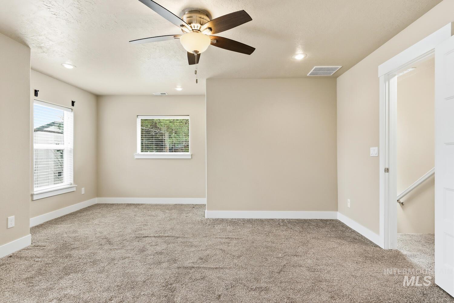 3003 W Moore St, Boise, Idaho 83702, 3 Bedrooms, 2.5 Bathrooms, Residential For Sale, Price $700,000,MLS 98976195