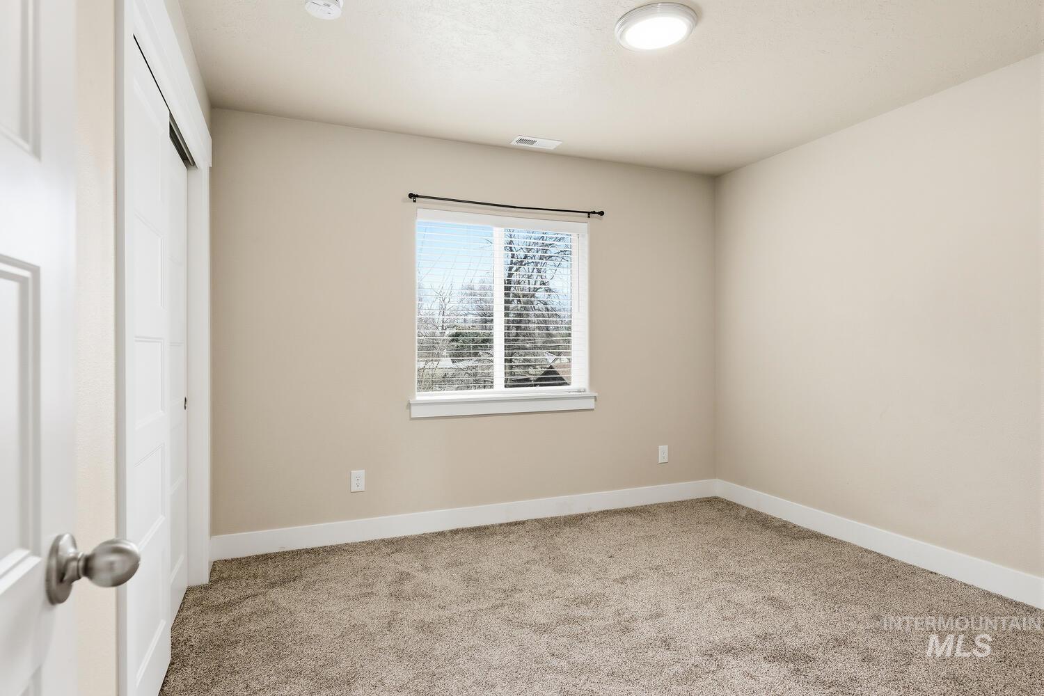 3003 W Moore St, Boise, Idaho 83702, 3 Bedrooms, 2.5 Bathrooms, Residential For Sale, Price $700,000,MLS 98976195