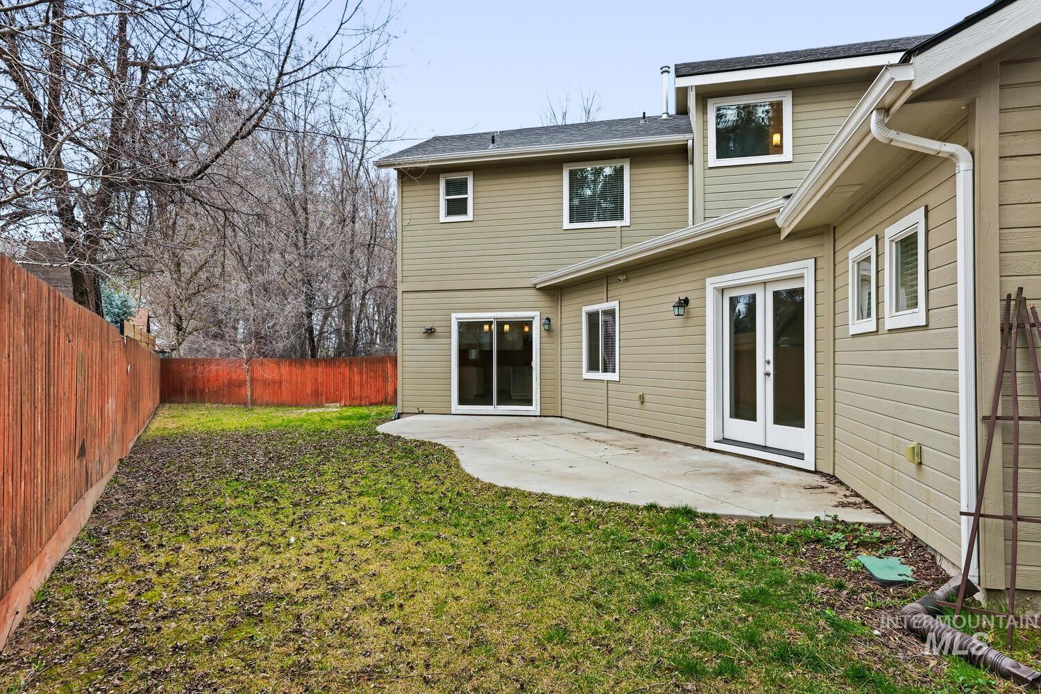 3003 W Moore St, Boise, Idaho 83702, 3 Bedrooms, 2.5 Bathrooms, Residential For Sale, Price $700,000,MLS 98976195