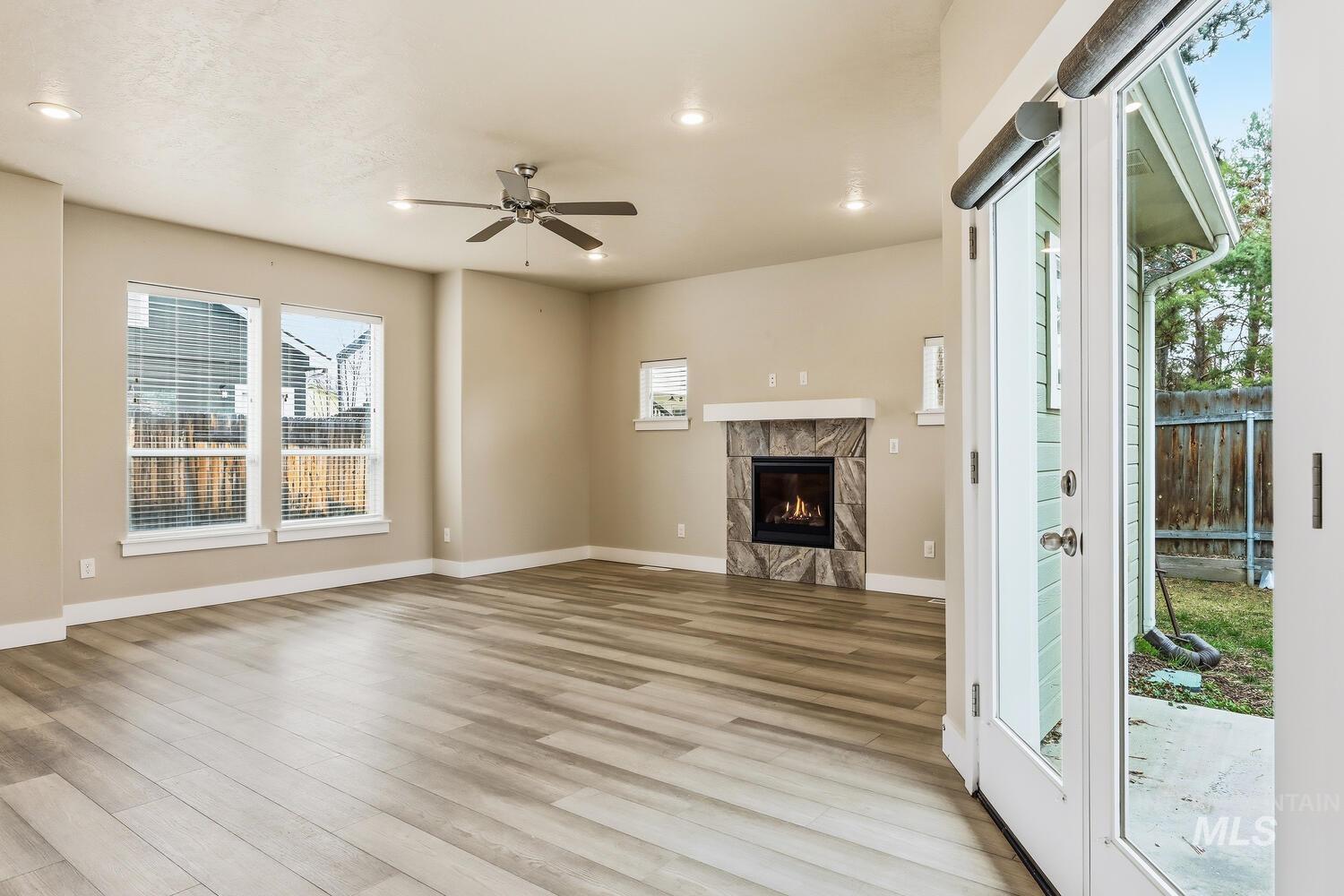 3003 W Moore St, Boise, Idaho 83702, 3 Bedrooms, 2.5 Bathrooms, Residential For Sale, Price $700,000,MLS 98976195