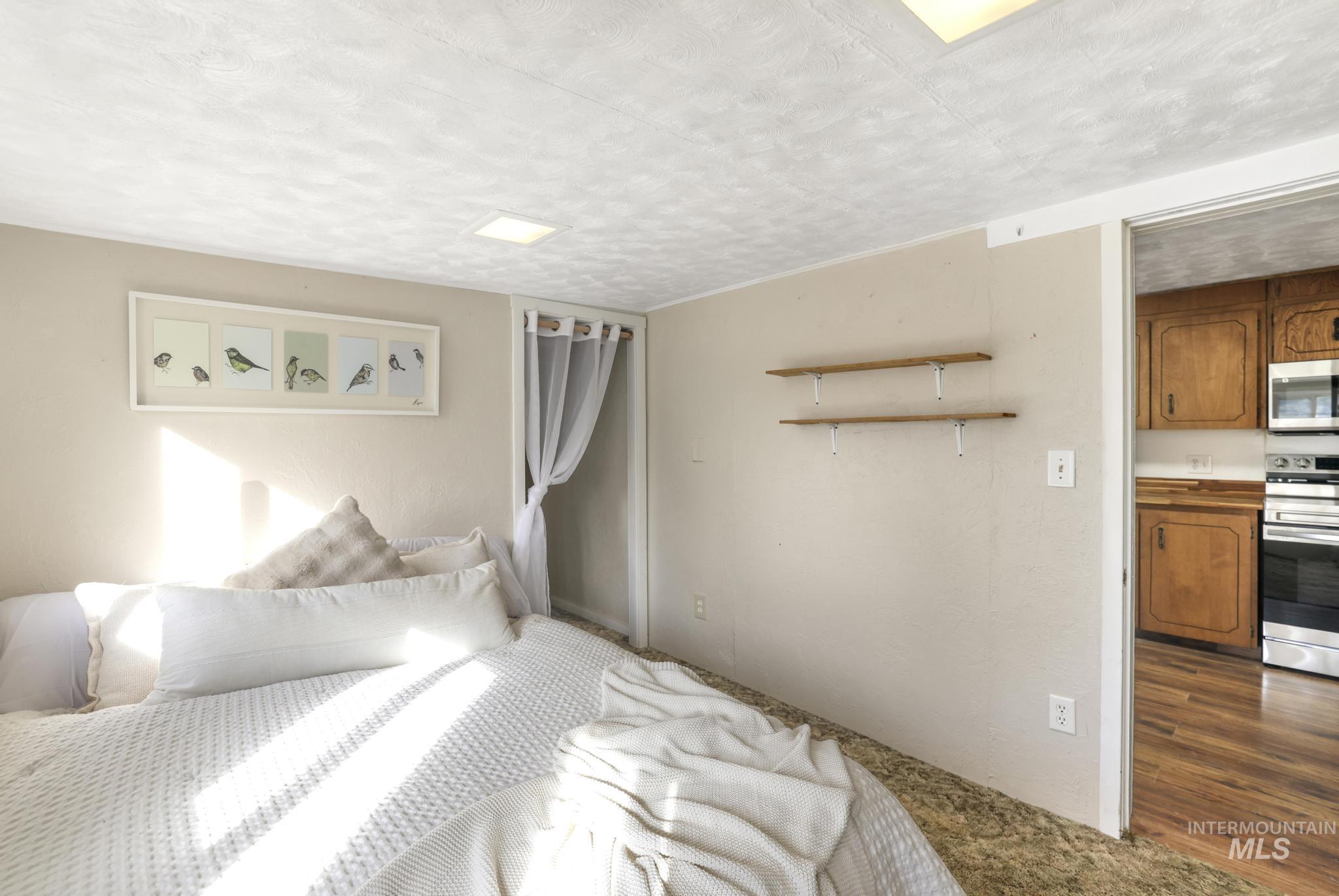 1017 Burley Avenue, Buhl, Idaho 83316, 3 Bedrooms, 1.5 Bathrooms, Residential For Sale, Price $298,000, 98976196