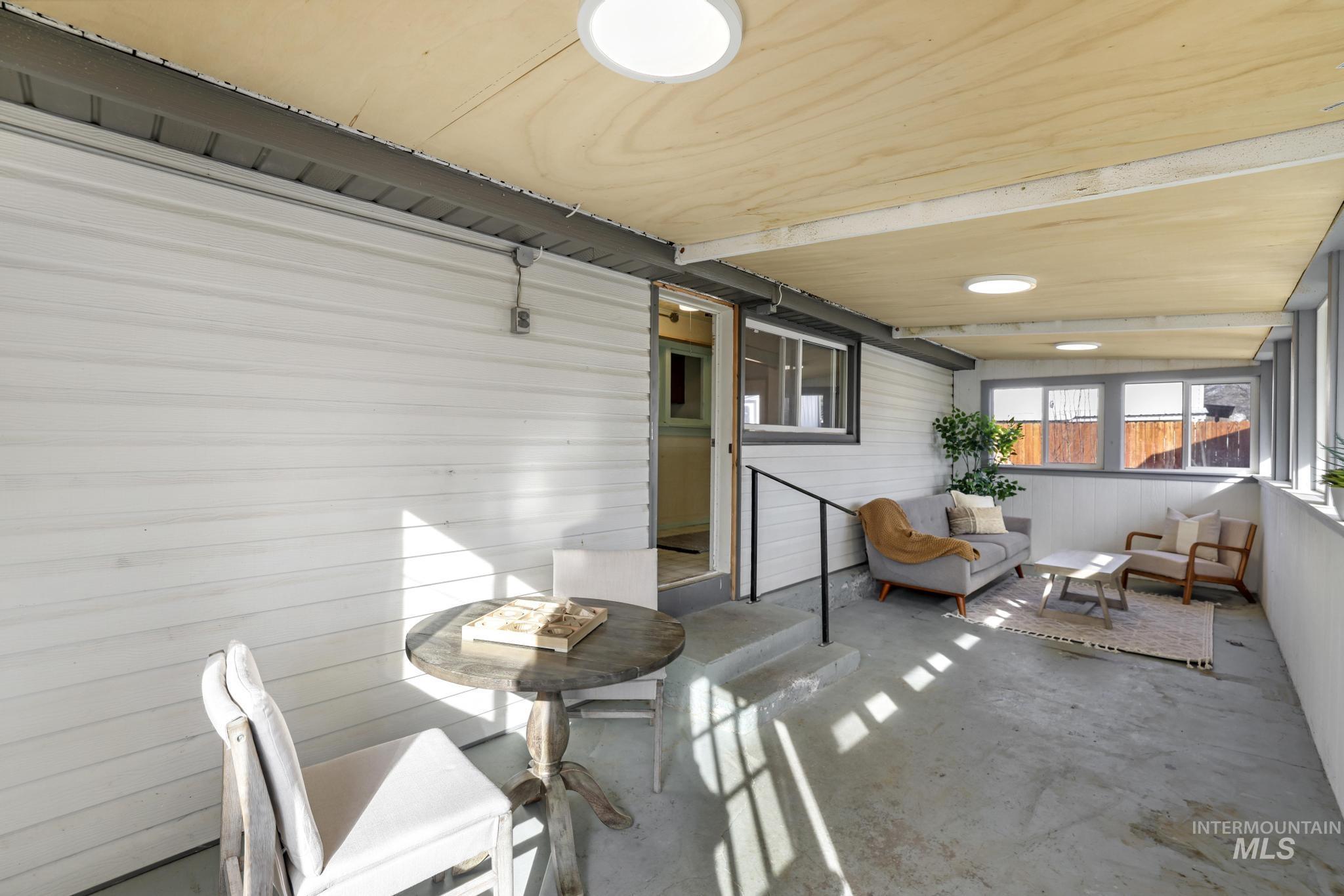 1017 Burley Avenue, Buhl, Idaho 83316, 3 Bedrooms, 1.5 Bathrooms, Residential For Sale, Price $298,000, 98976196