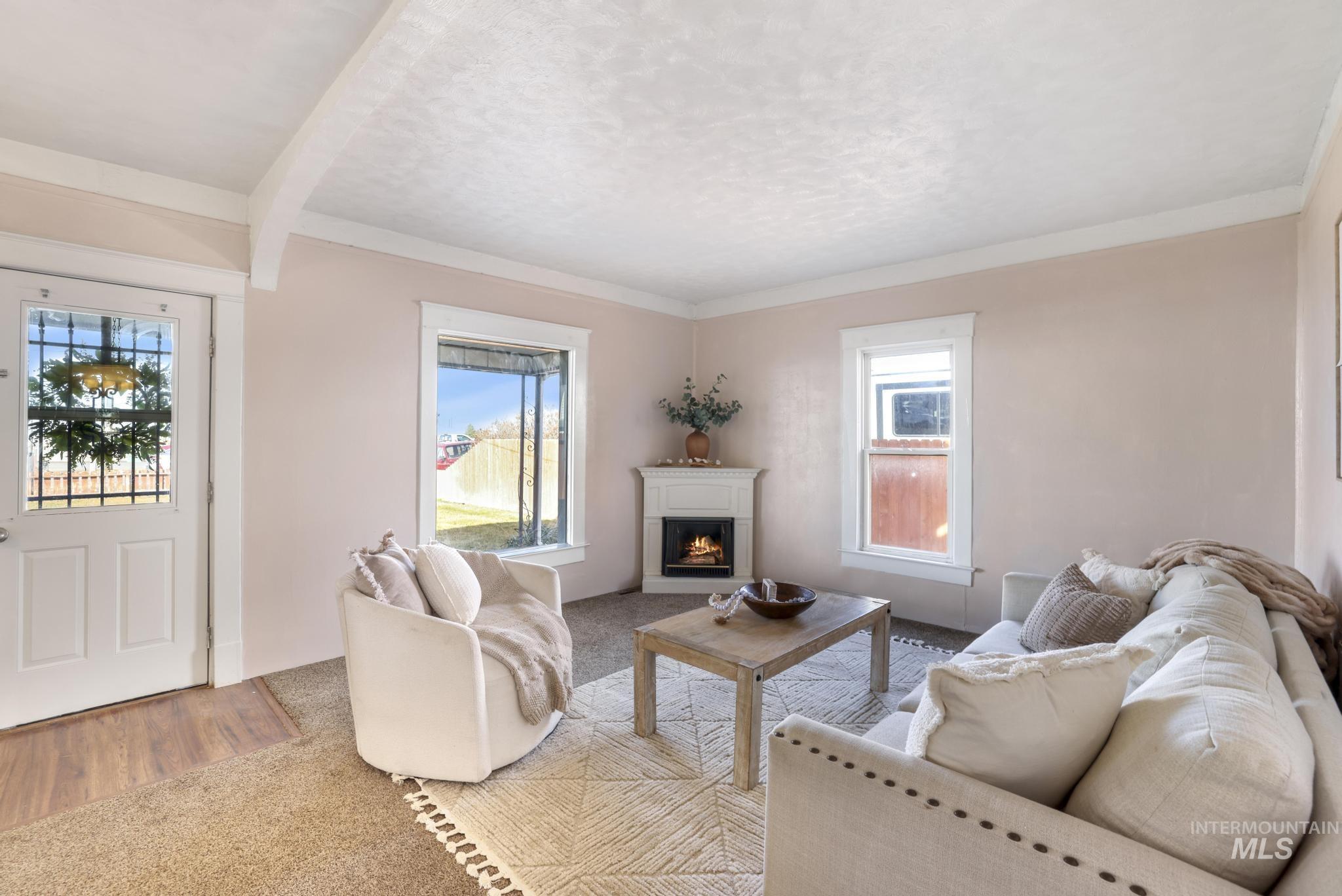 1017 Burley Avenue, Buhl, Idaho 83316, 3 Bedrooms, 1.5 Bathrooms, Residential For Sale, Price $298,000, 98976196