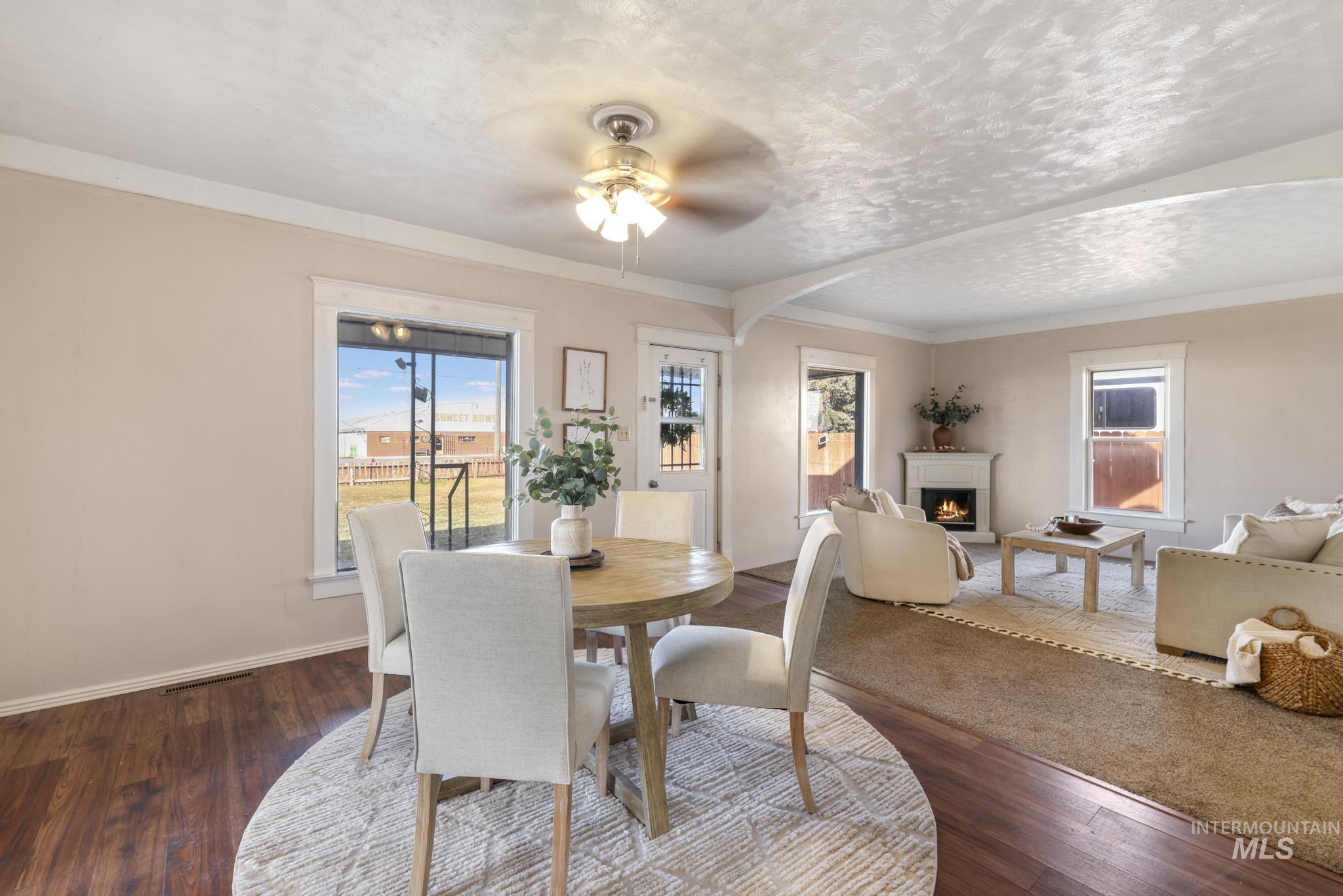 1017 Burley Avenue, Buhl, Idaho 83316, 3 Bedrooms, 1.5 Bathrooms, Residential For Sale, Price $298,000, 98976196